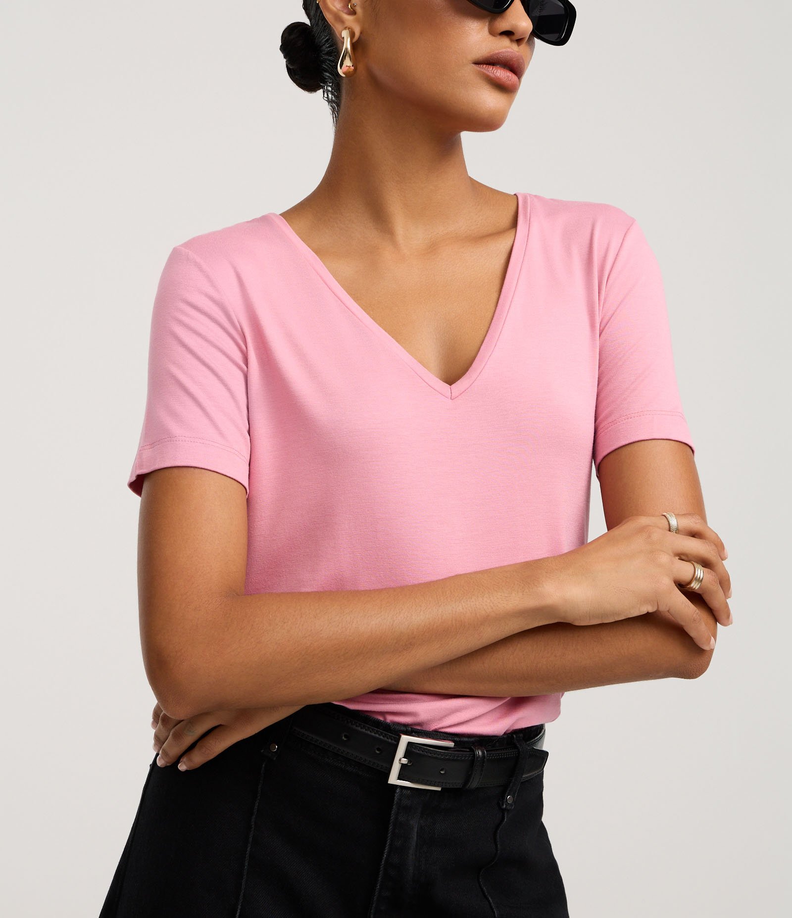 Blusa Básica em Viscose com Decote V Rosa Pastel 4