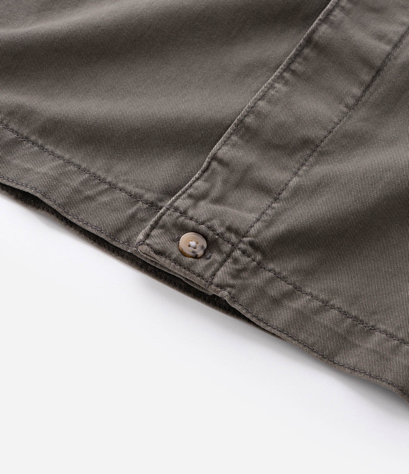 Camisa Overboxy em Sarja com Bolso Envelope Frontal Verde 5