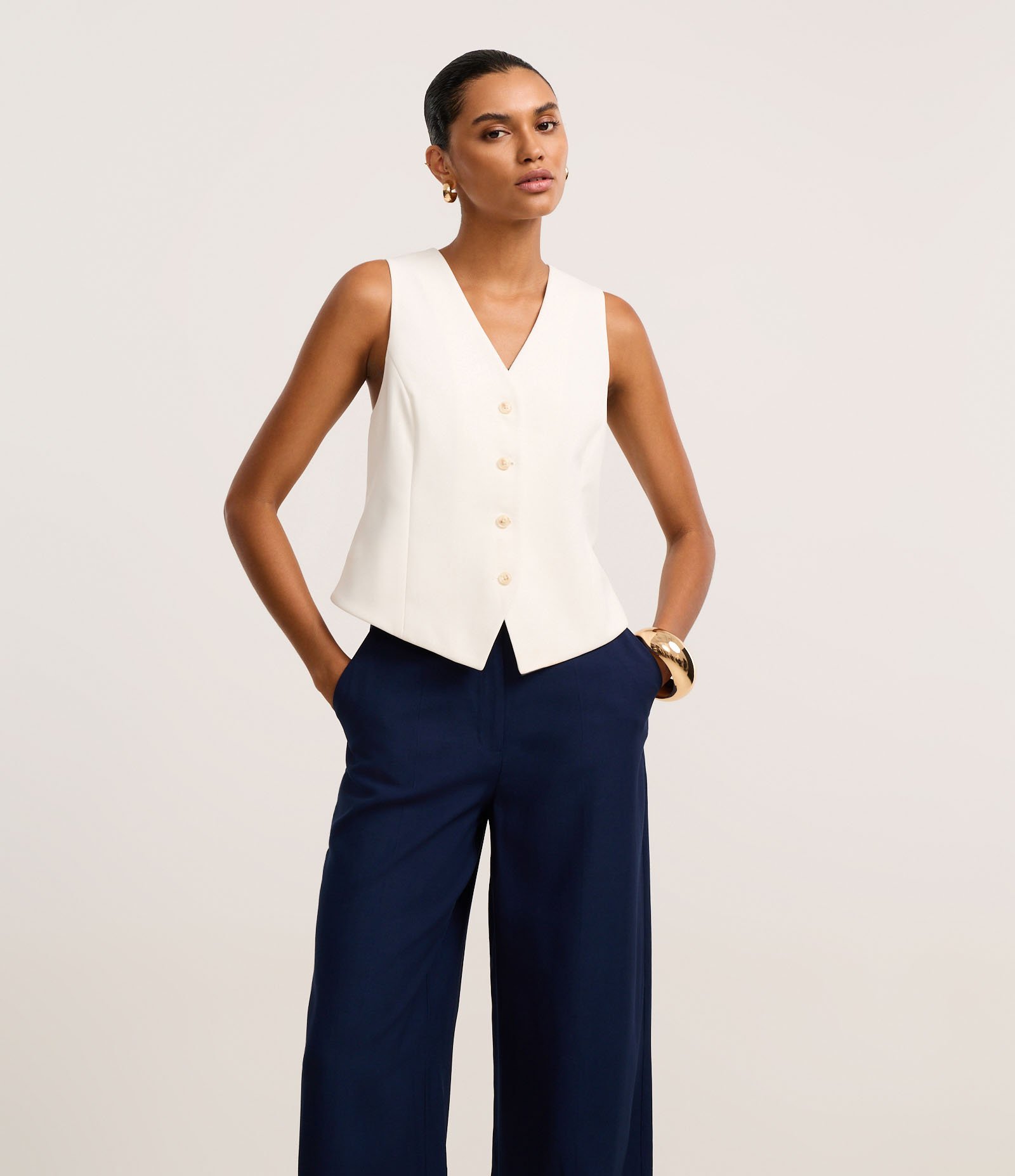 Calça Pantalona Alfaiatada com Cintura Alta Azul Marinho 2