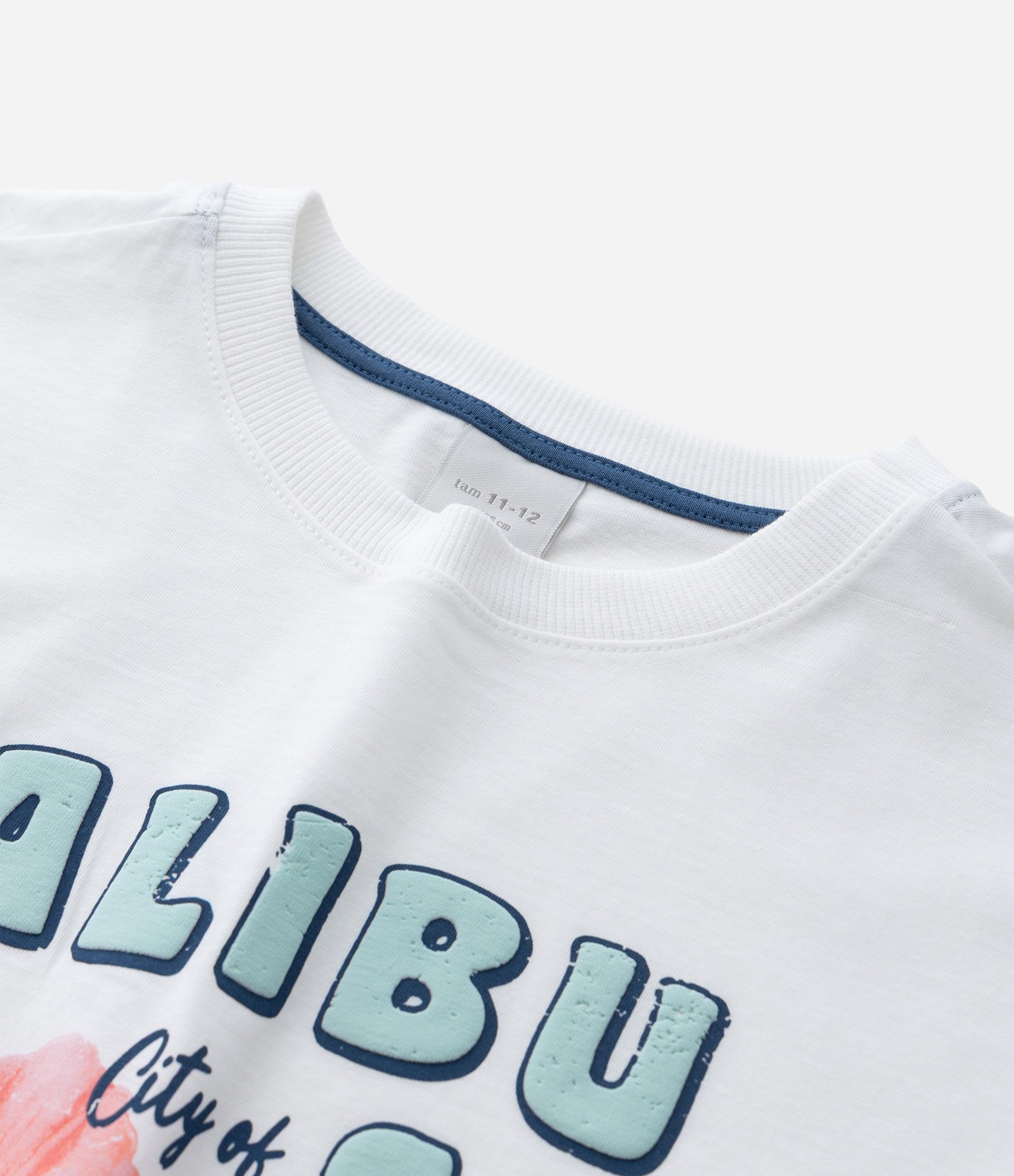 Camiseta Infantil Boxy com Estampa de Flores Malibu - Tam 7 a 16 Anos Branco 4