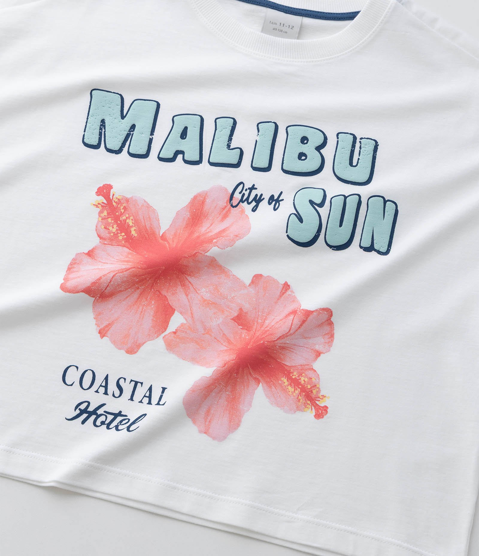 Camiseta Infantil Boxy com Estampa de Flores Malibu - Tam 7 a 16 Anos Branco 6
