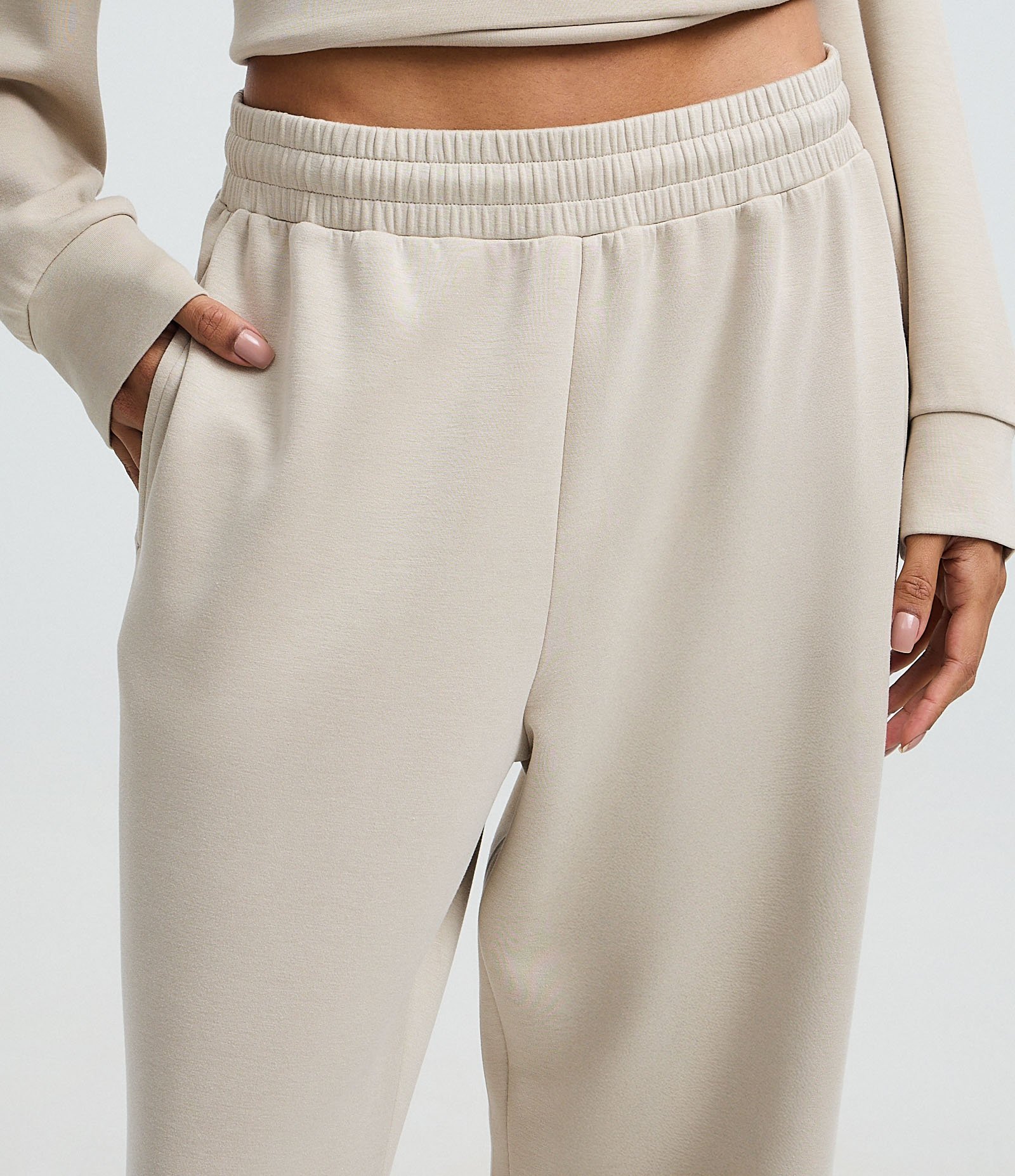 Calça Reta em Modal com Amarração Bege 3