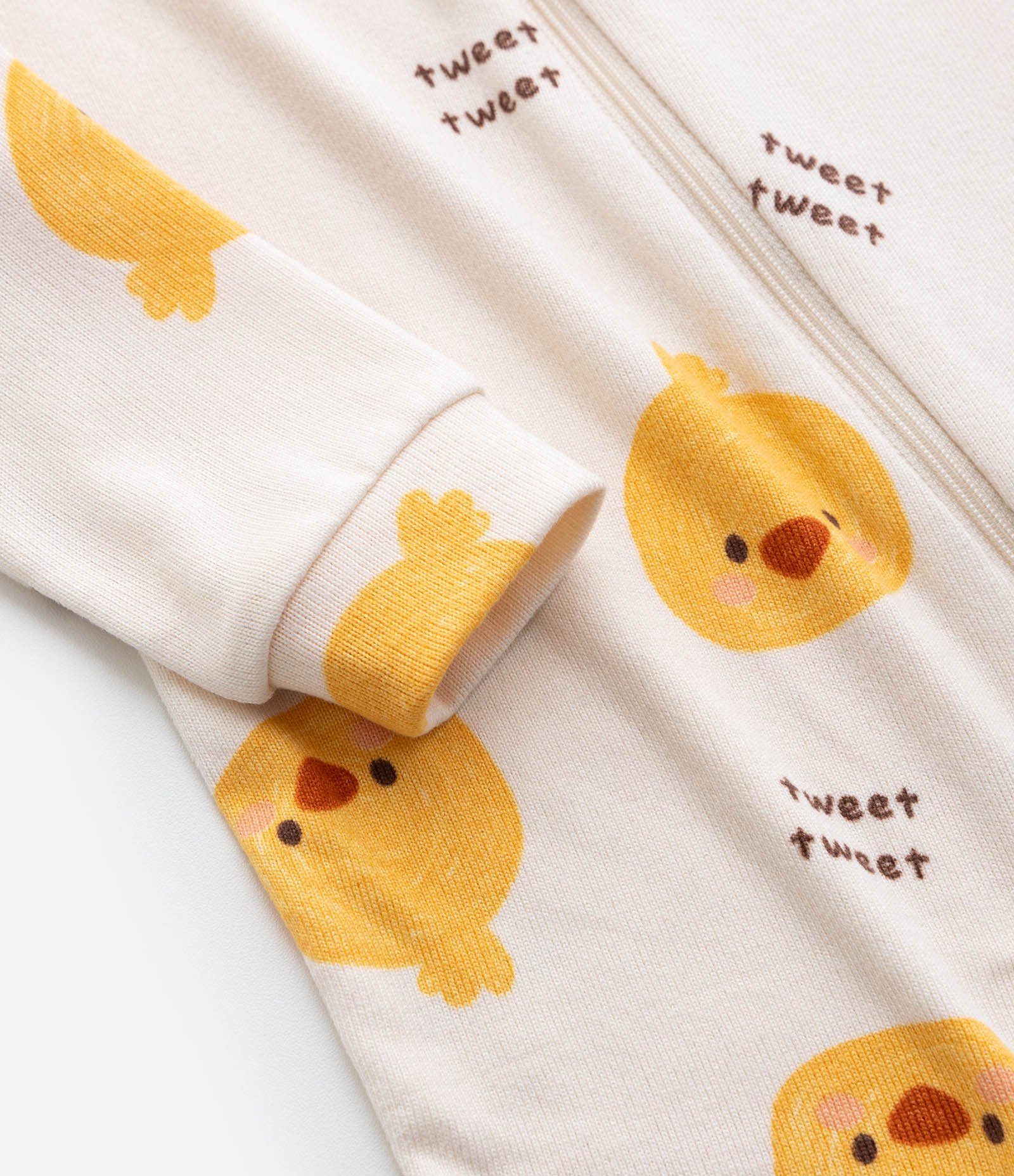 Macaquinho Infantil em Tricô com Estampa de Pintinho – Tam RN a 18 Meses Off White 7