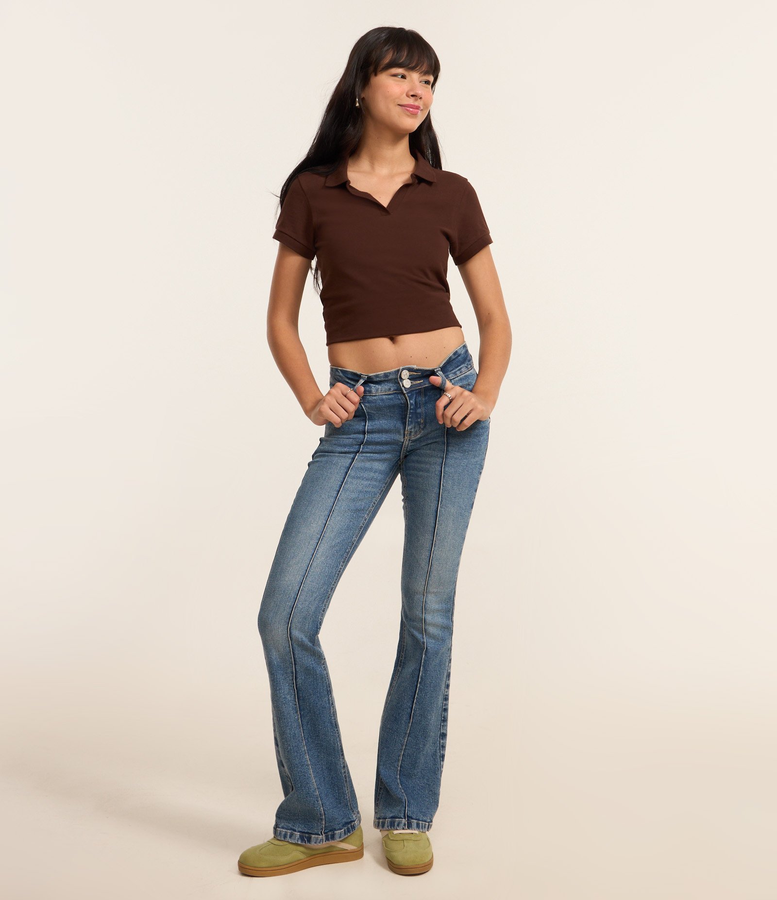 Blusa em Algodão com Gola Polo e Manga Curta Marrom 2