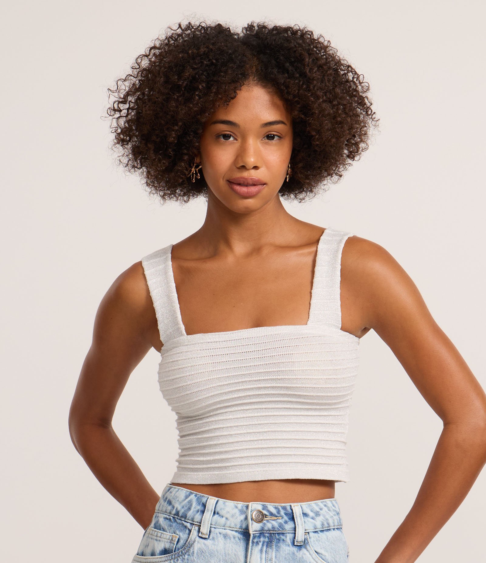 Blusa Cropped em Tricô com Brilhos e Texturizada Branco 1