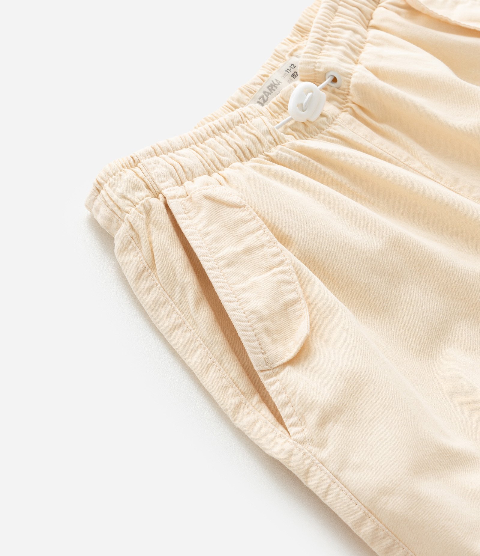 Calça Infantil Parachute em Tricoline com Bolso Cargo - Tam 5 a 14 Anos Bege 8