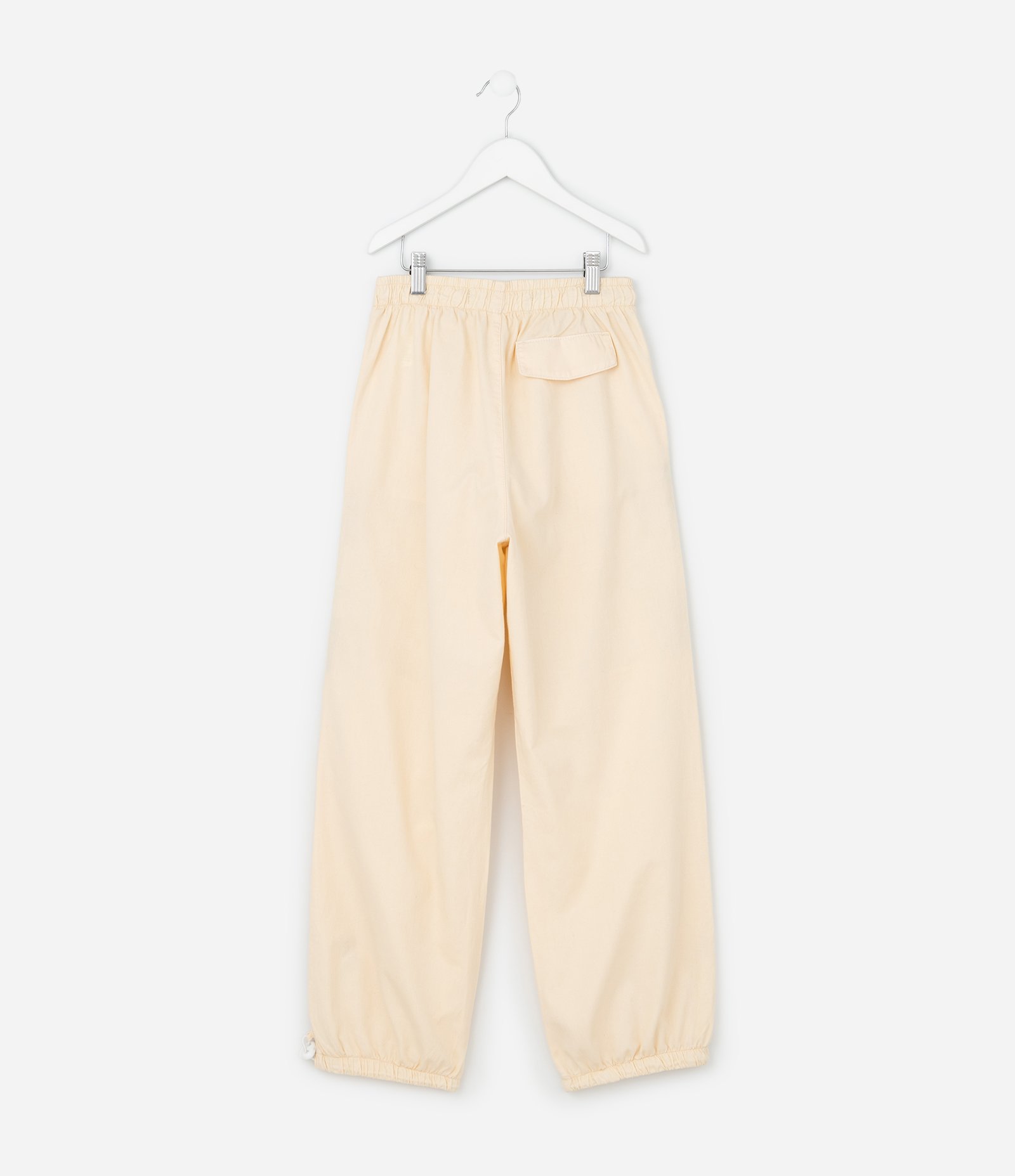 Calça Infantil Parachute em Tricoline com Bolso Cargo - Tam 5 a 14 Anos Bege 2
