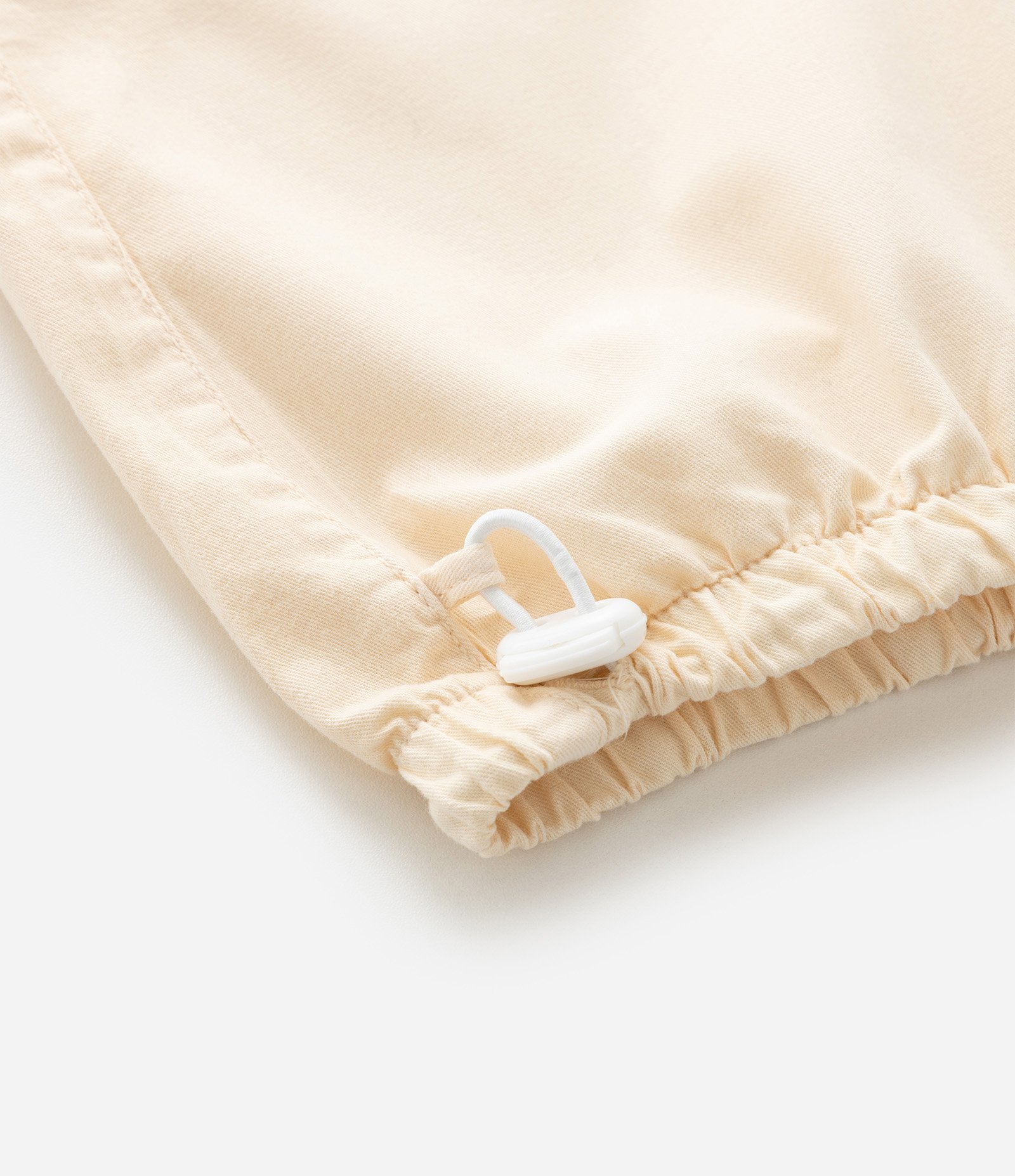 Calça Infantil Parachute em Tricoline com Bolso Cargo - Tam 5 a 14 Anos Bege 4