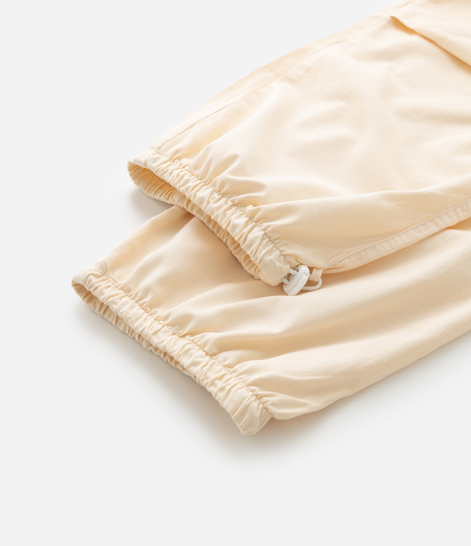 Calça Infantil Parachute em Tricoline com Bolso Cargo - Tam 5 a 14 Anos Bege 6