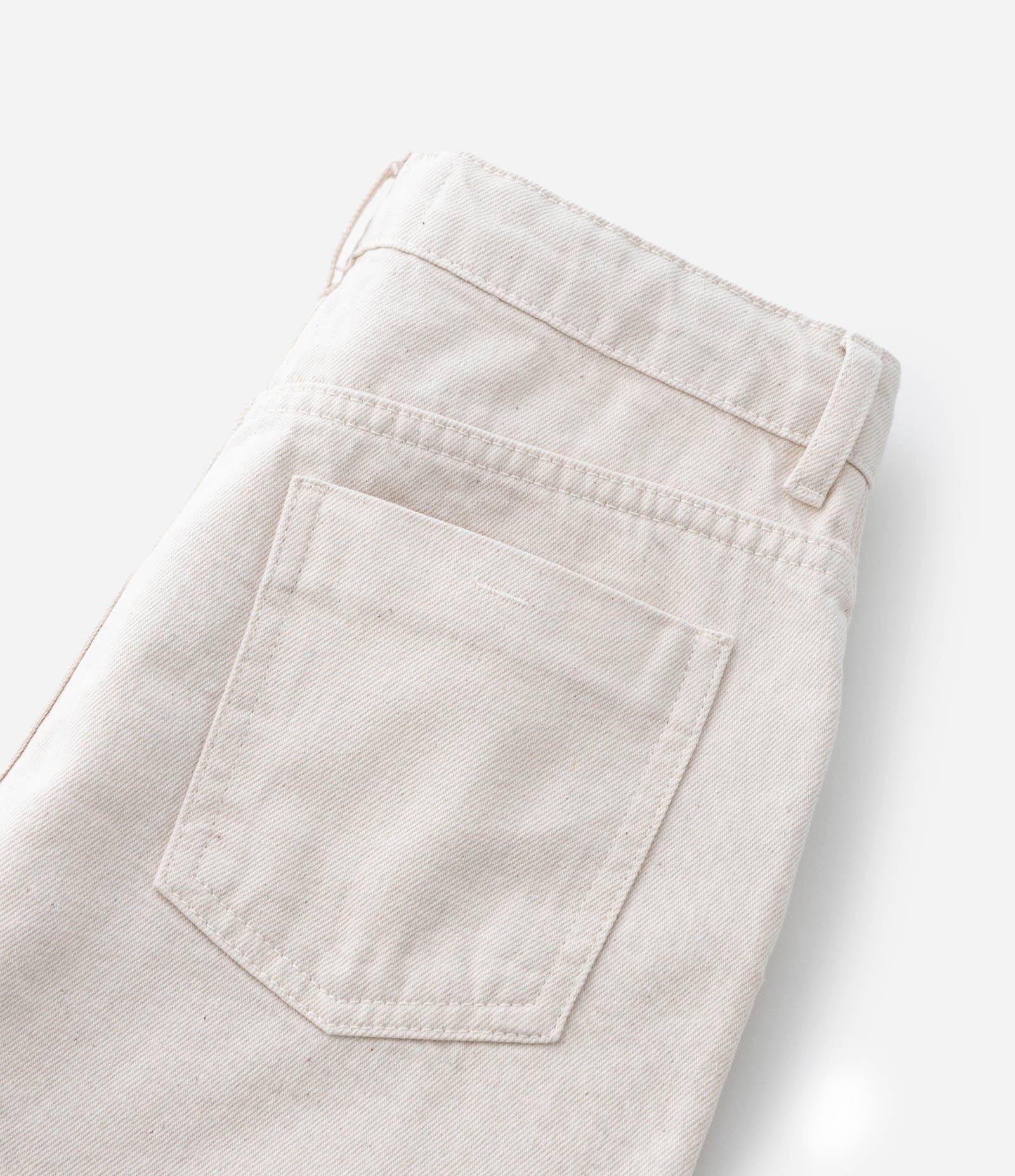 Short Infantil Regular em Sarja com Renda - Tam 5 a 14 anos Bege 5