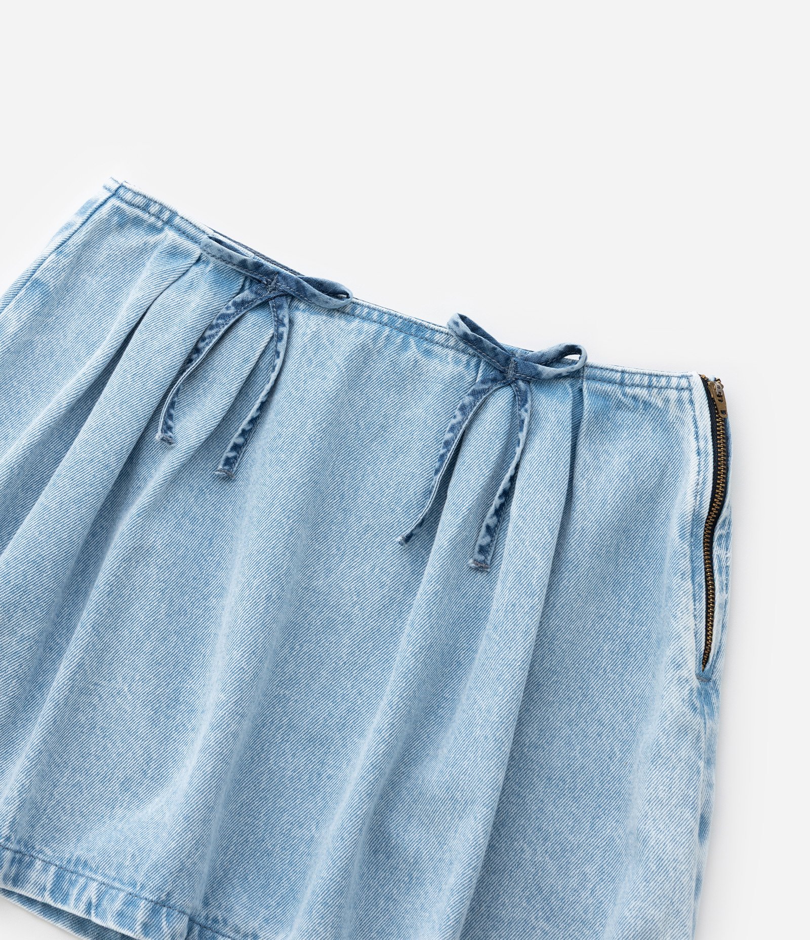 Saia Infantil em Jeans com Pregas e Aplicações de Lacinhos - Tam 7 a 14 Anos Azul 5