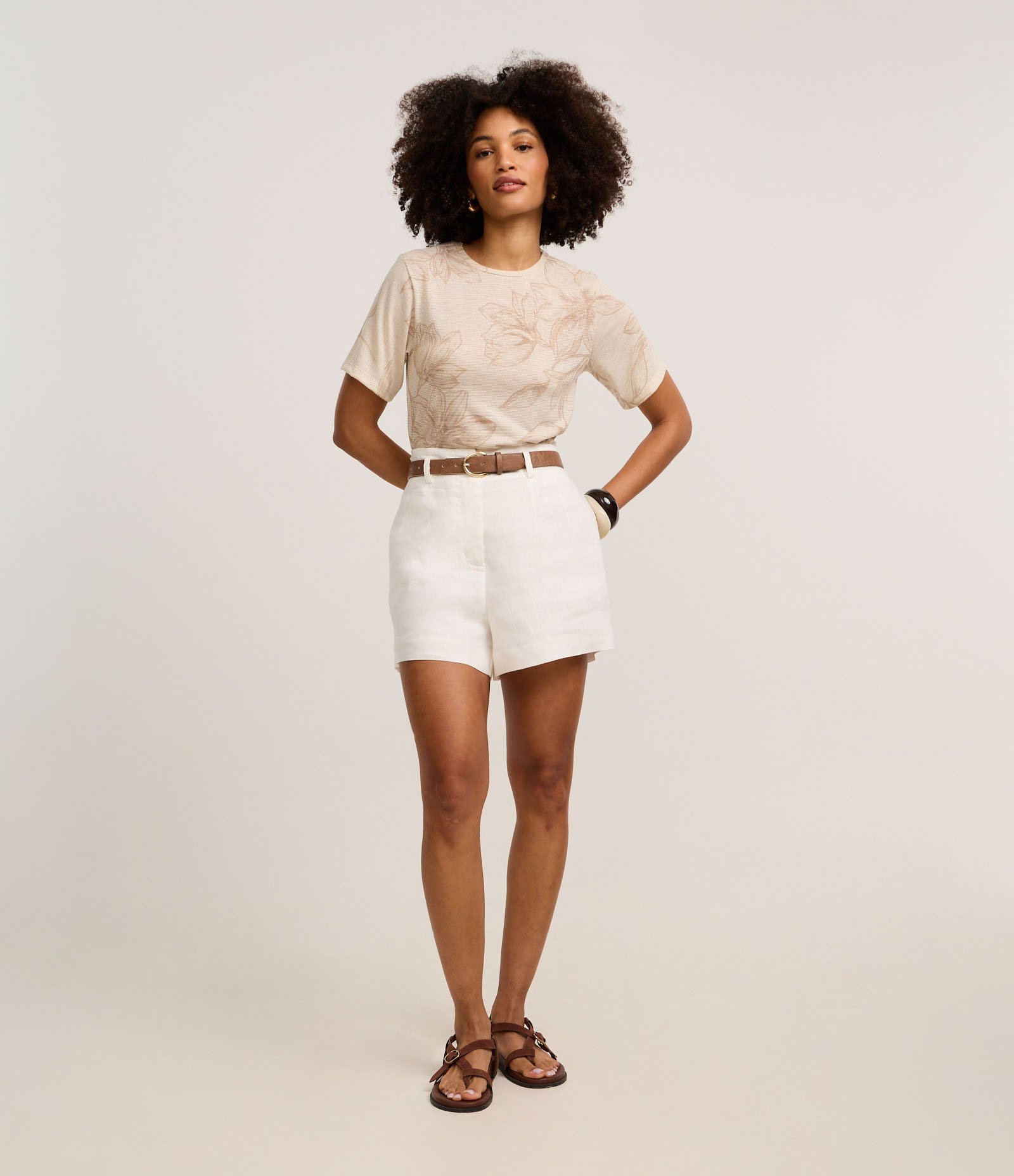 Blusa com Estampa Floral e Listras de Fio Metalizado Bege 2