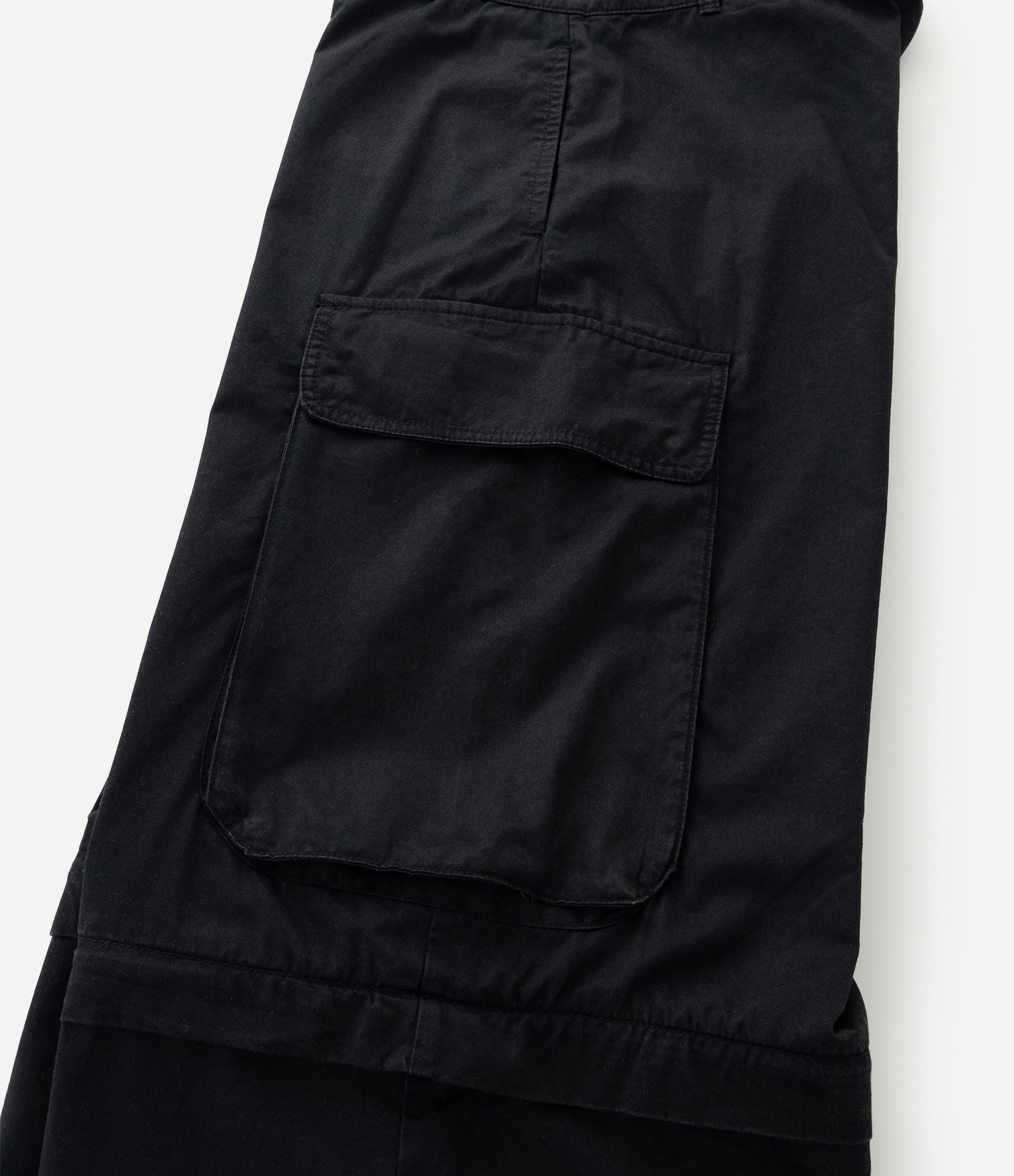 Calça Mega Baggy Lisa que Vira Bermuda Preto 10