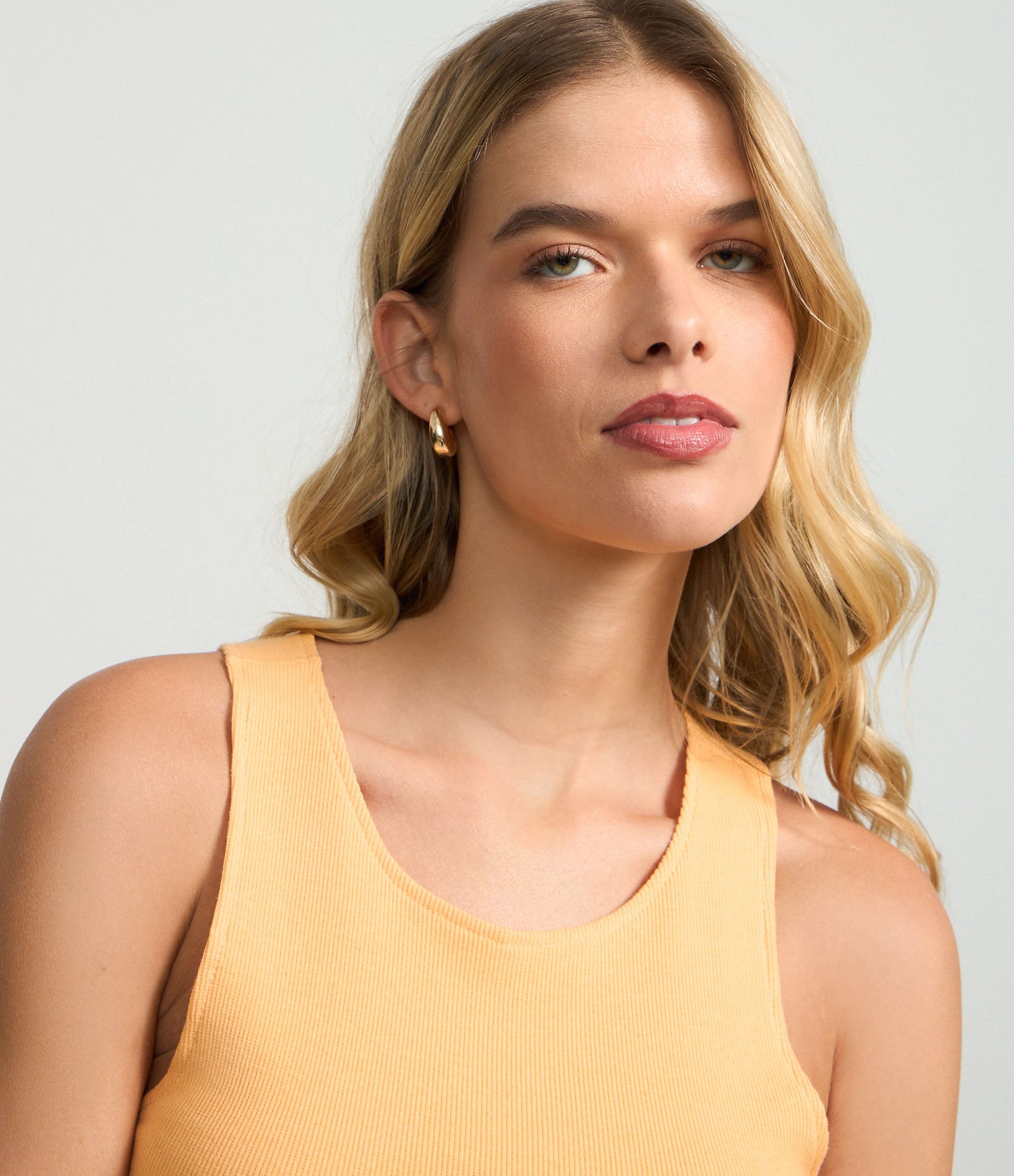 Blusa Cropped sem Manga em Algodão com Textura Canelada Laranja 3