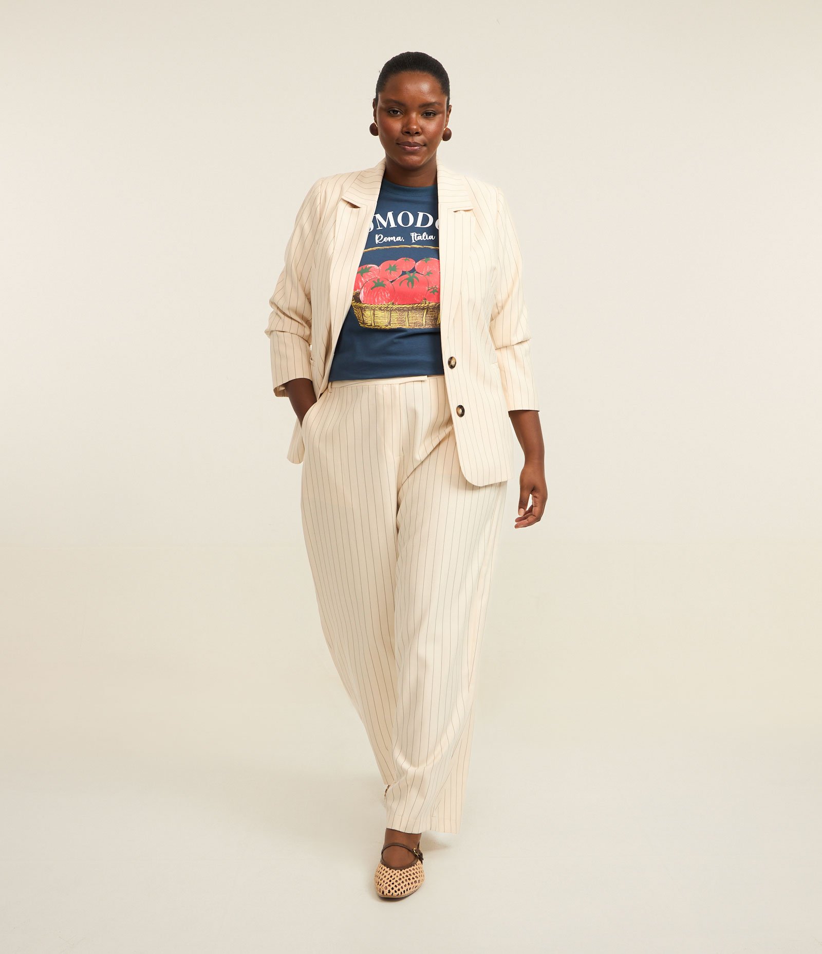 Camiseta em Algodão com Estampa Tomates “Pomodoro” Curve & Plus Size Azul 3