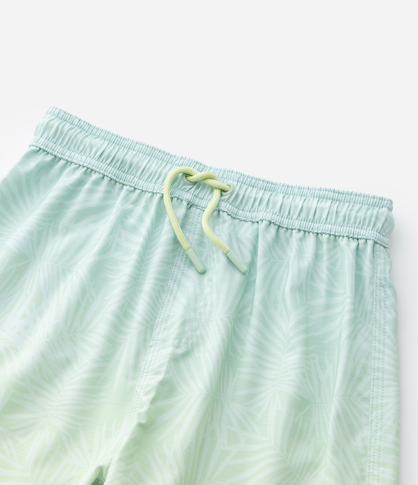 Bermuda Infantil de Banho Degradê com Folhagens - Tam 5 a 14 Anos Verde 5