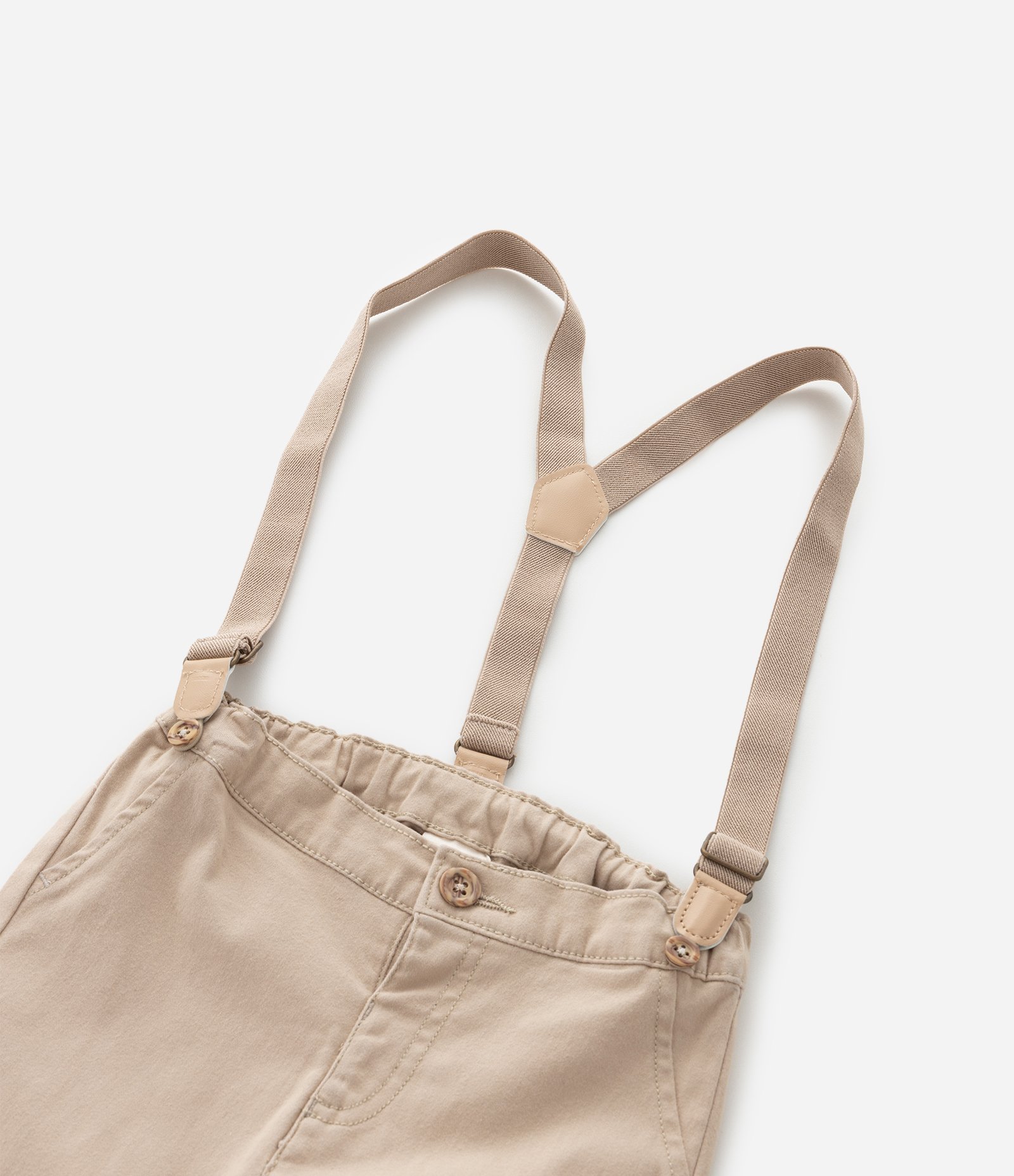 Calça Infantil em Sarja com Suspensório Removível – Tam RN a 18 Meses Bege Claro 6