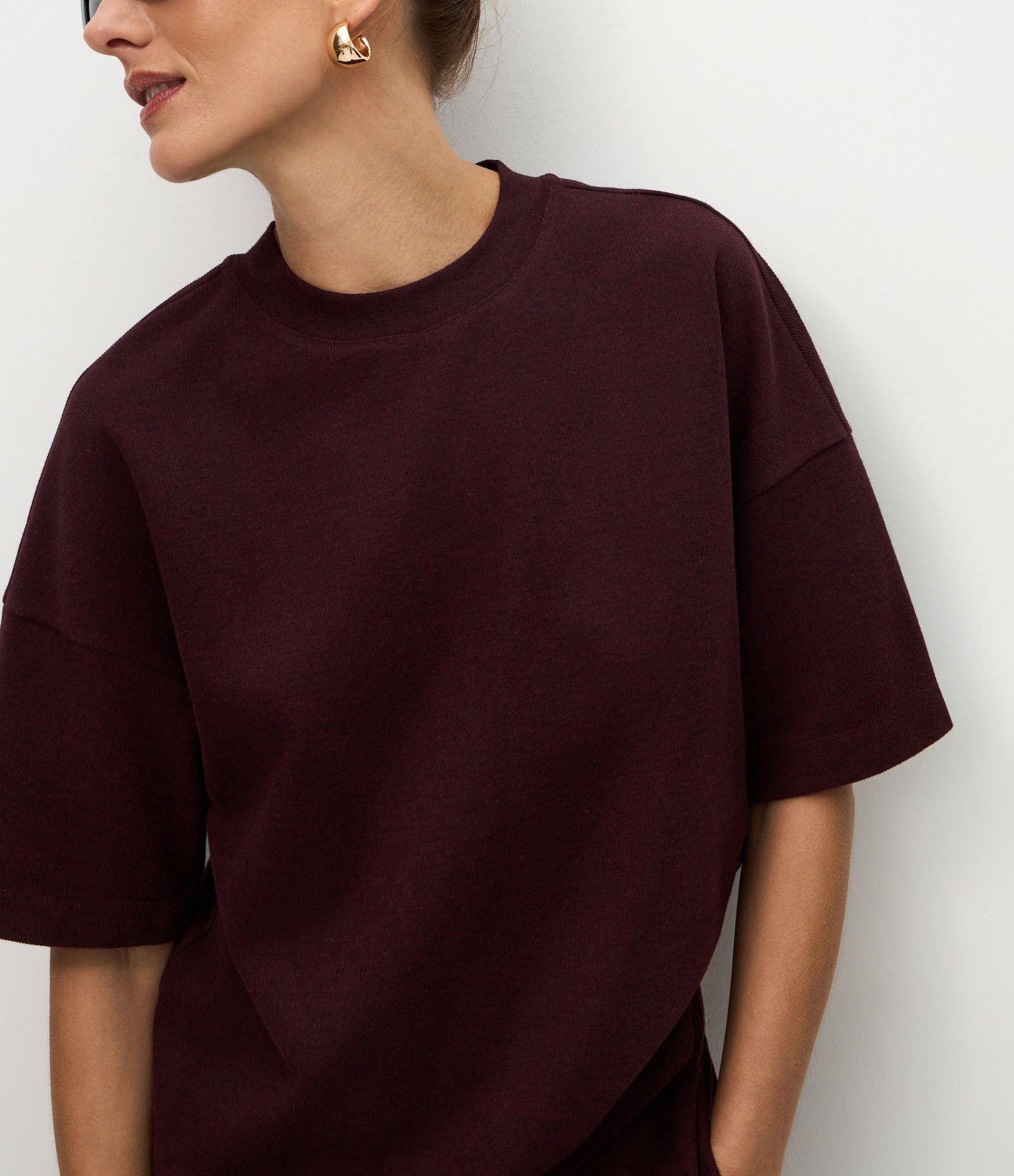 Blusa Moletom Oversized com Manga Curta Vinho 4