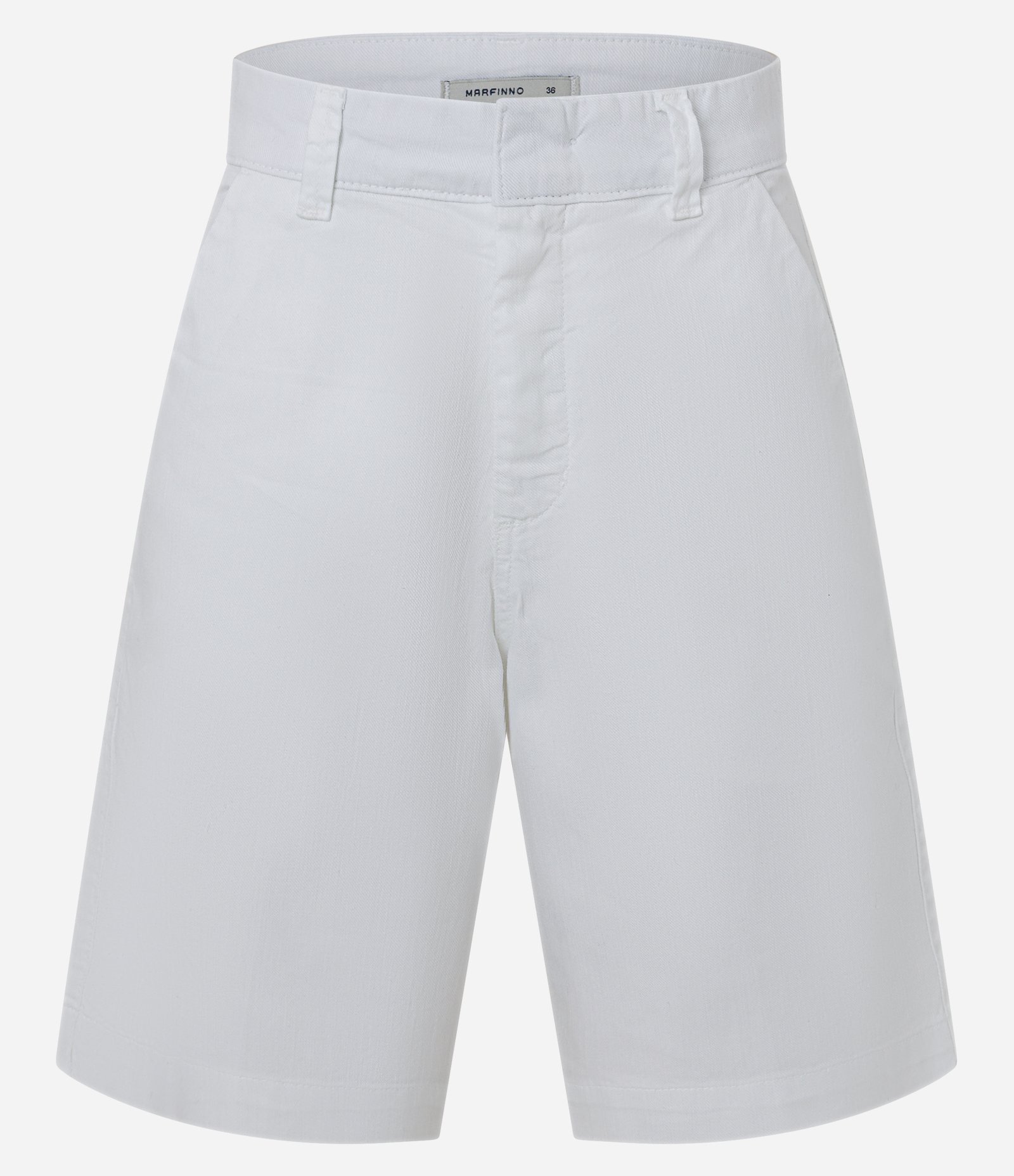 Bermuda Cintura Alta em Sarja com Cós Alfaiatado Branco 5