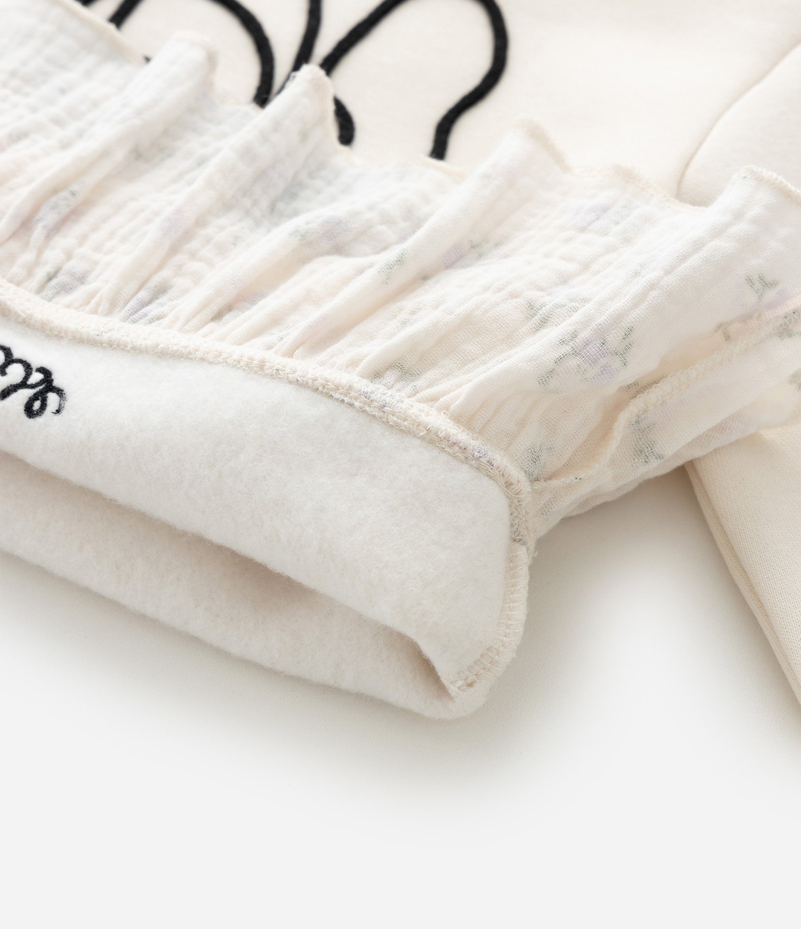Casaco Infantil com Bordado Minnie e Barra de Camisa – Tam 1 a 6 Anos Bege Claro 7