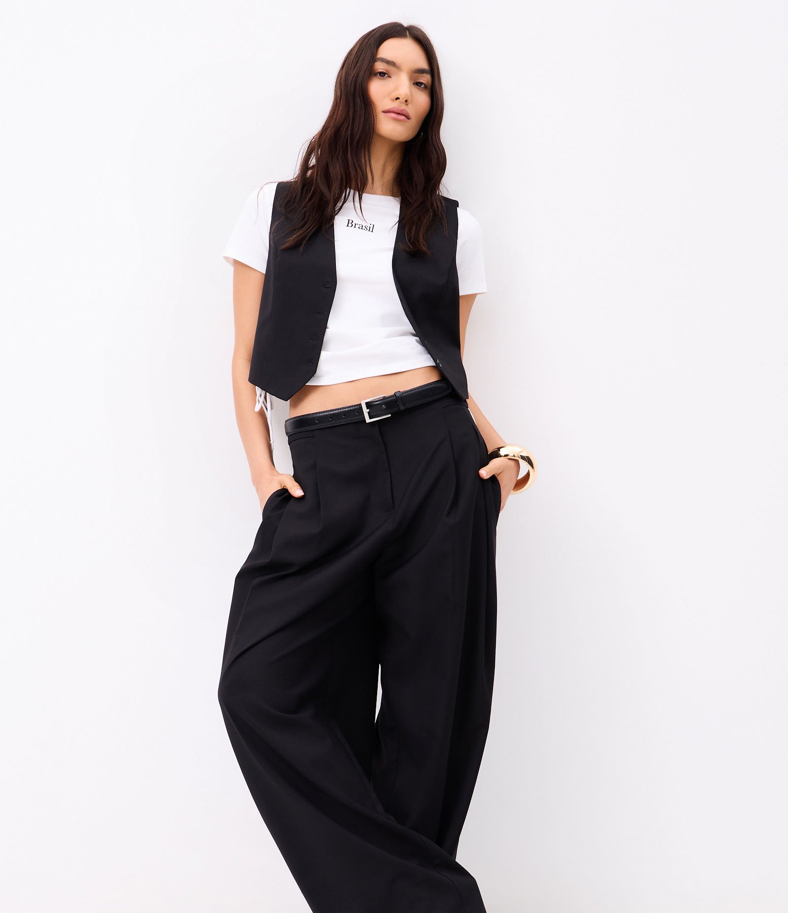 Calça Alfaiatada Cintura Baixa com Pregas e Cós Ajustável Preto 3