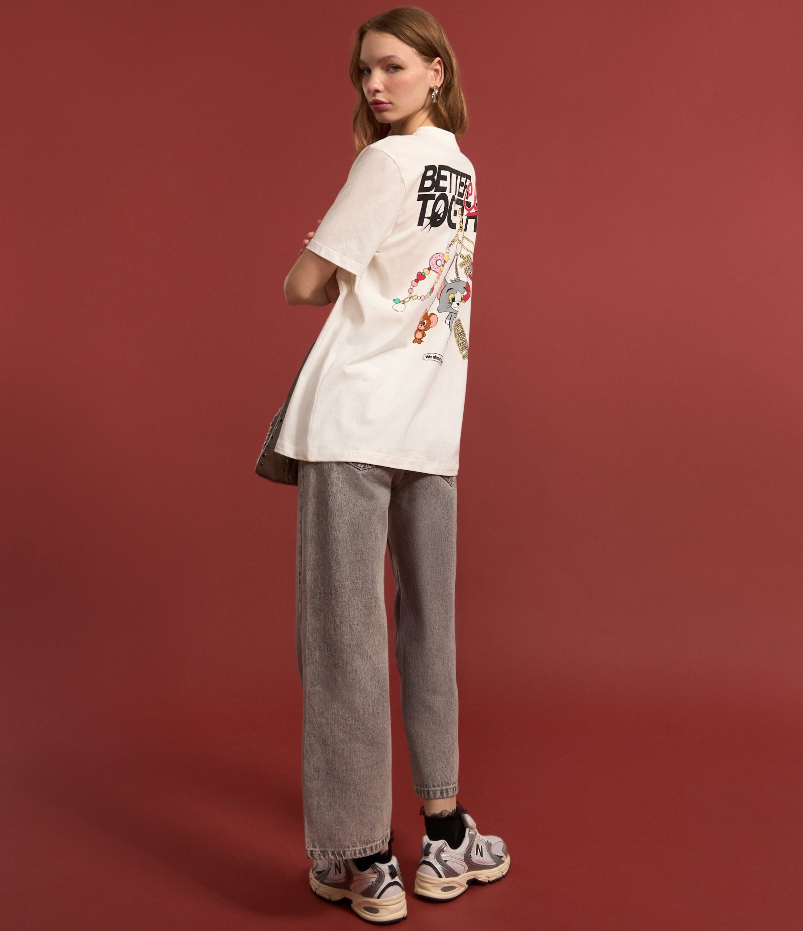 Camiseta em Algodão com Estampa Frente e Costas Tom & Jerry Branco 5