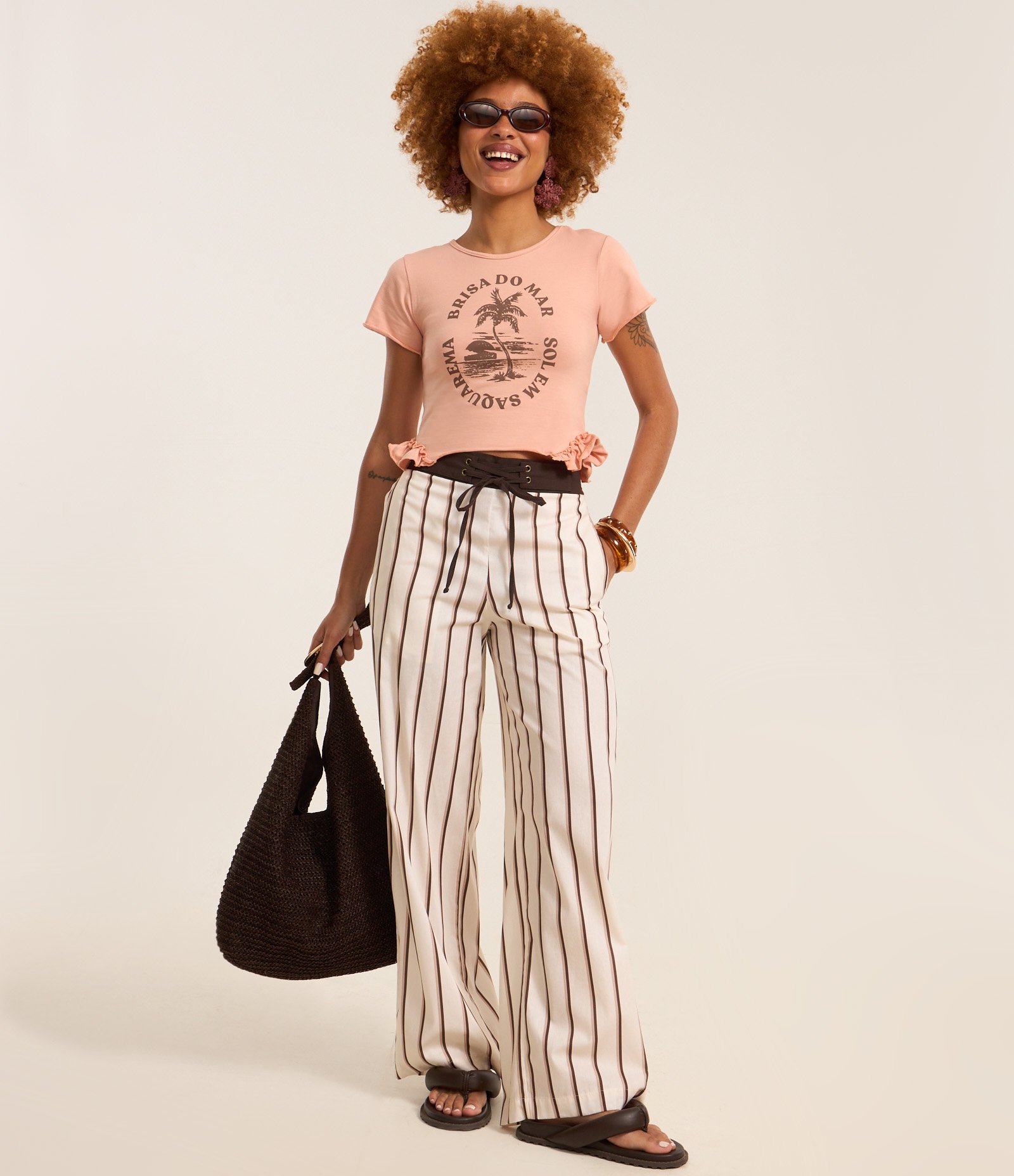 Blusa em Algodão com Babado e Estampa Praia Colar 2