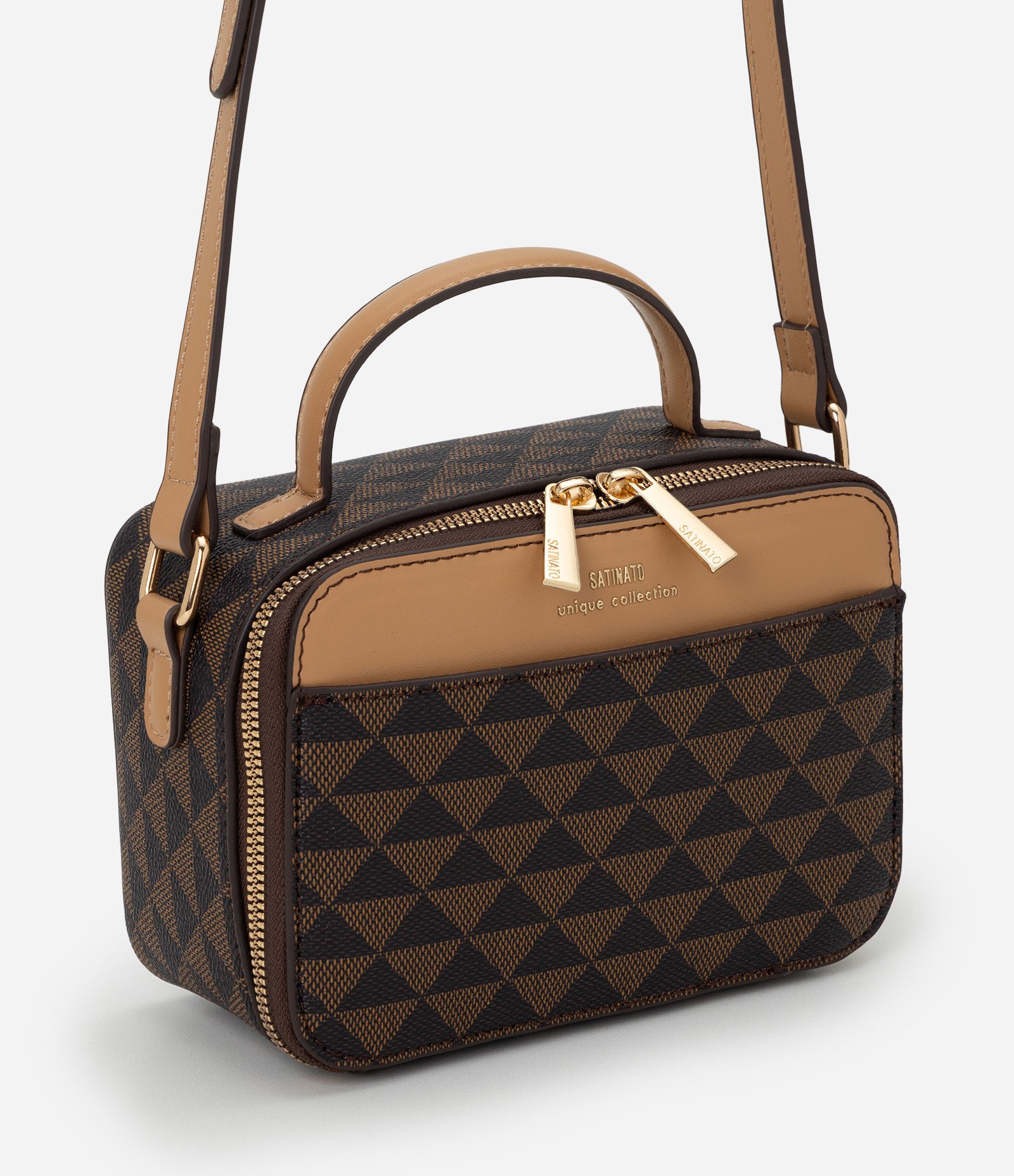 Bolsa Câmera Bag Pequena em PU com Estampa Triângulos Marrom 1