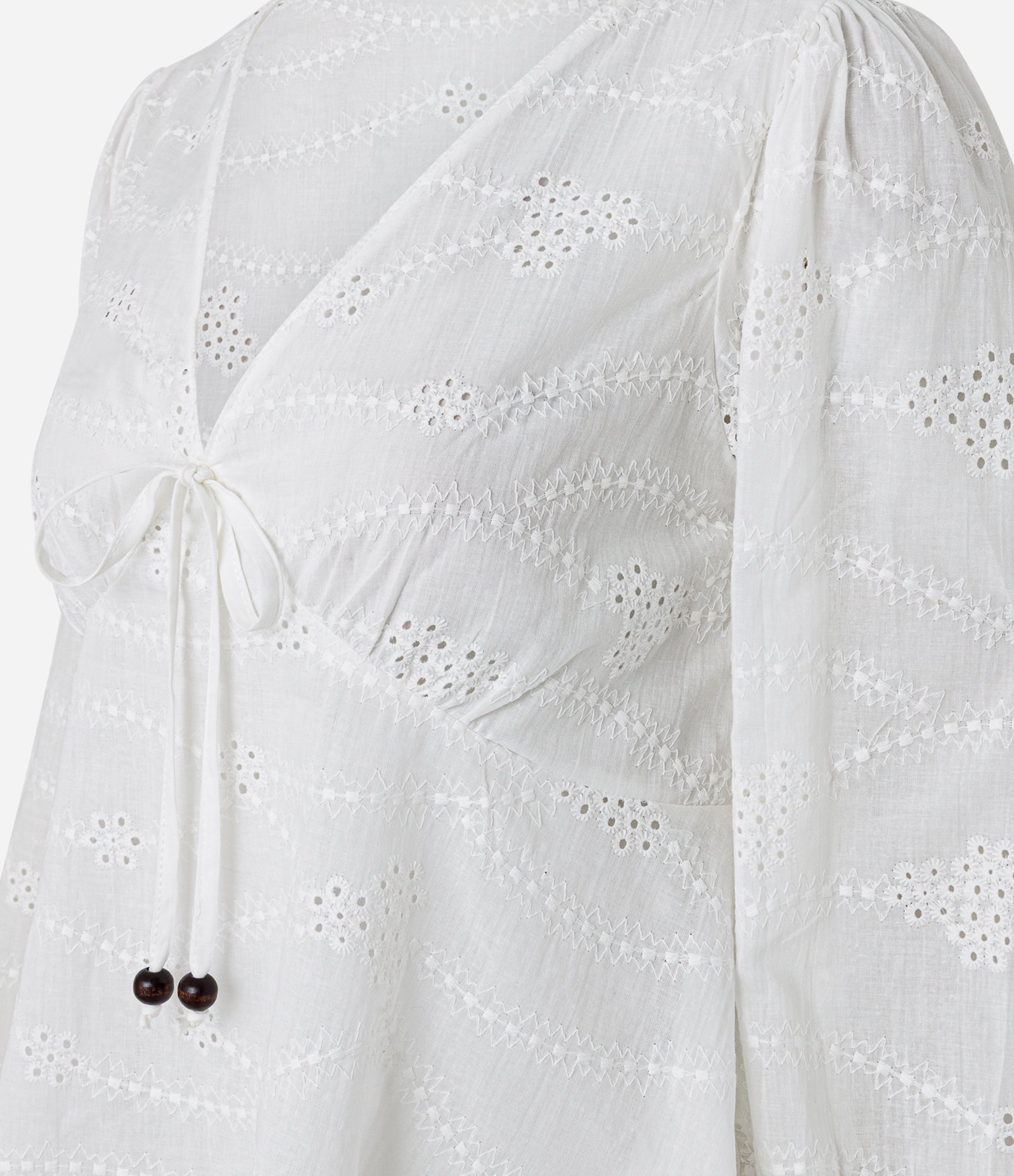 Blusa em Laise com Manga Bufante e Amarração Off White 7