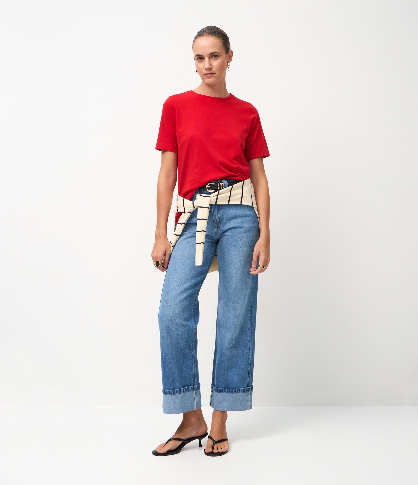 Camiseta Básica em Cotton com Gola Redonda Vermelho Vibrante 3