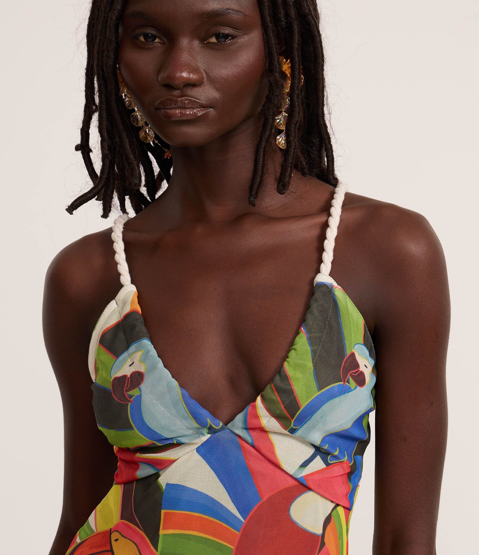 Vestido Long Midi em Tule com Estampa Tropical e Alças de Corda Multicores 2