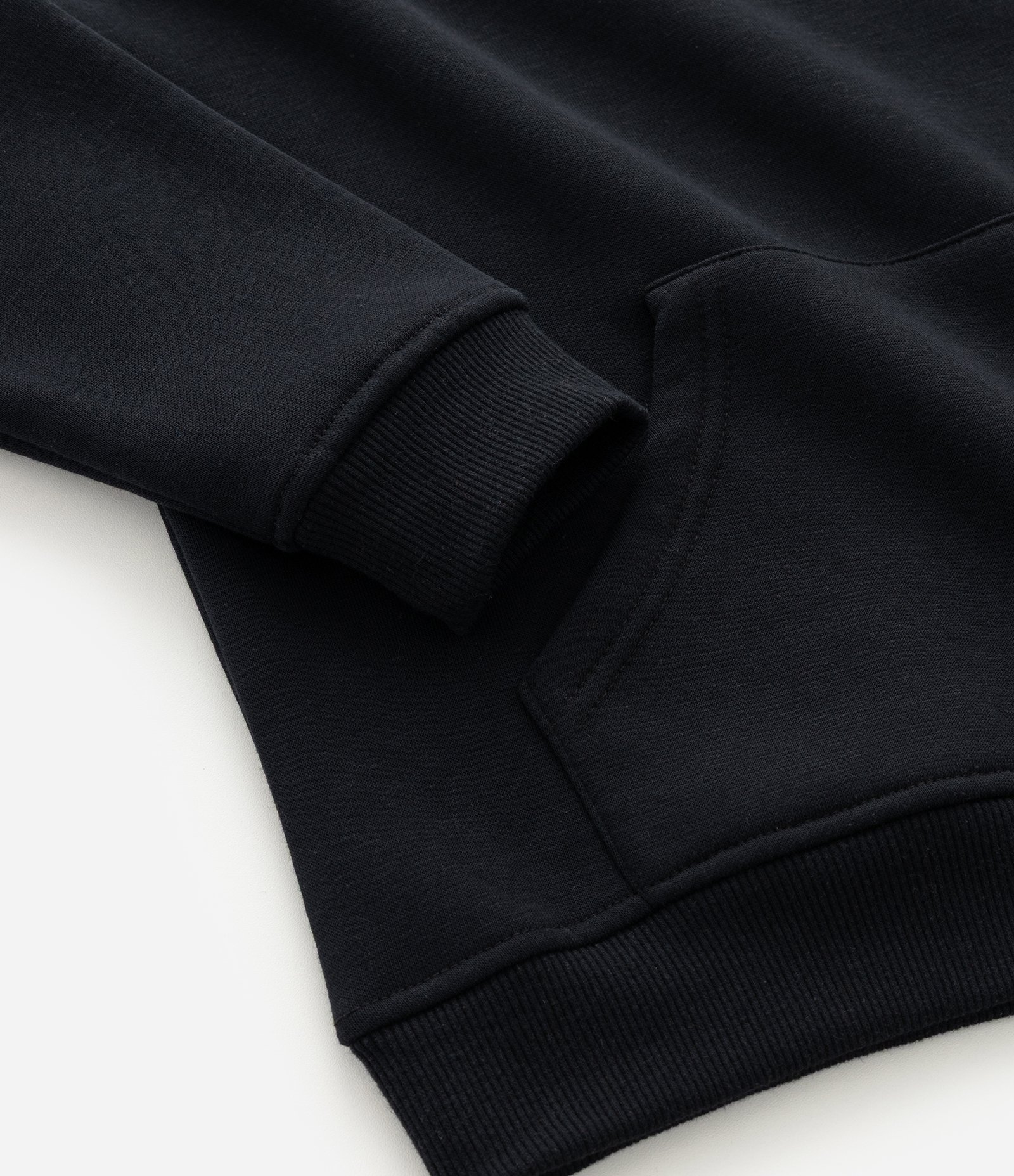 Casaco Infantil com Capuz e Patch Rubber – Tam 5 a 14 Anos Preto 6