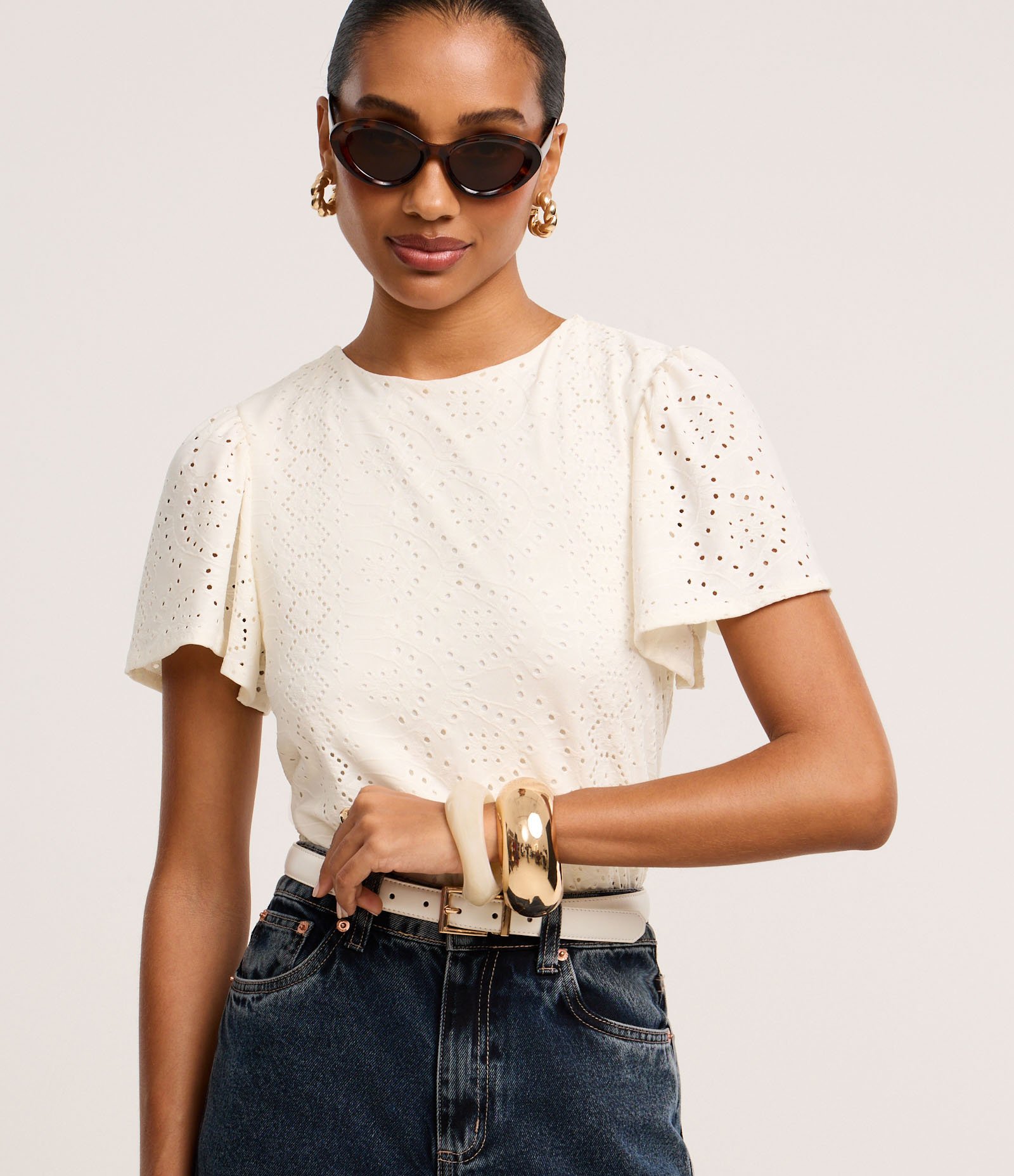 Blusa em Laise com Manga Bufante e Bordado Vazado Off White 2