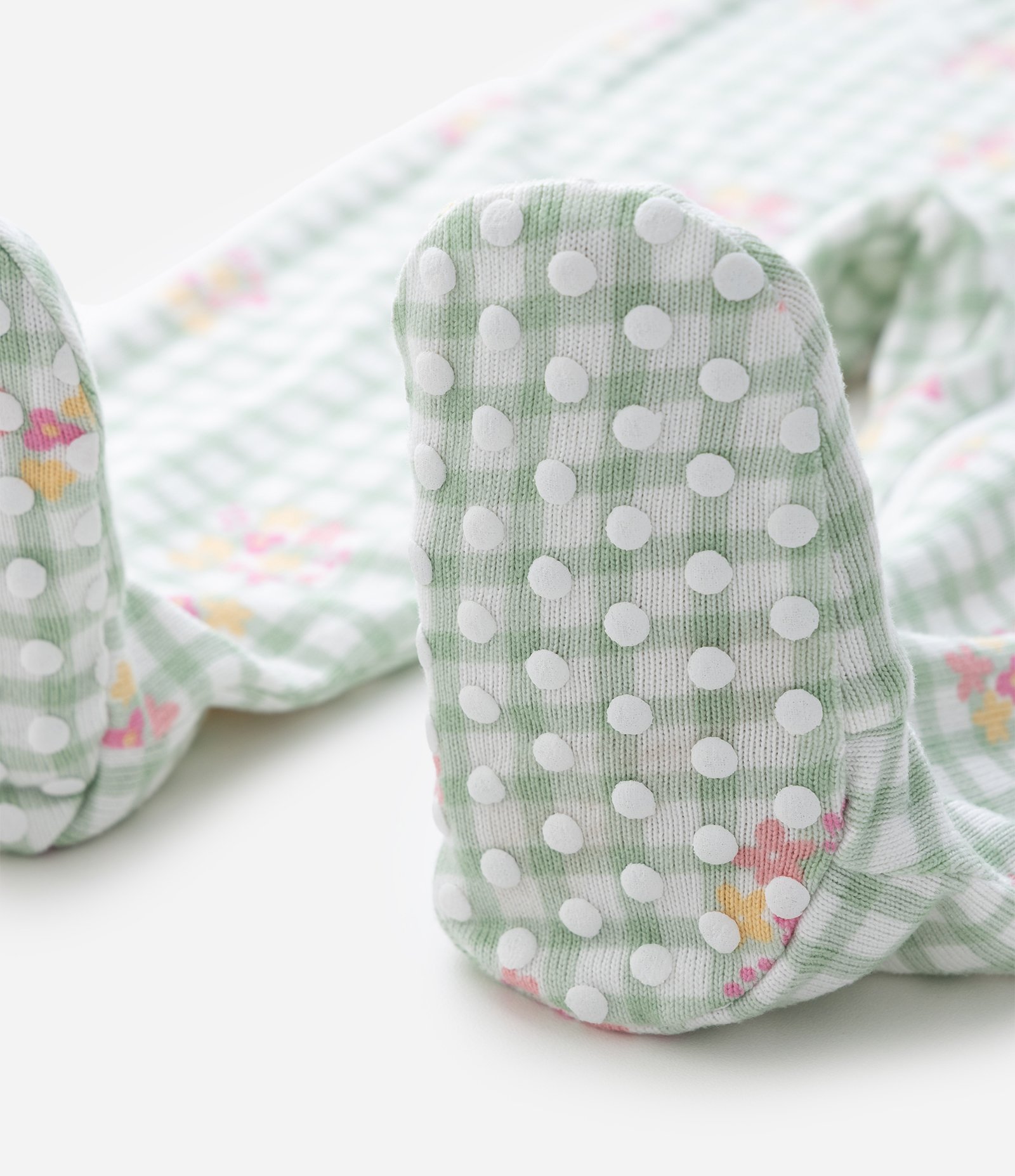 Macaquinho Infantil em Tricô Vichy com Estampa Floralzinho – Tam RN a 18 Meses Verde Claro 8