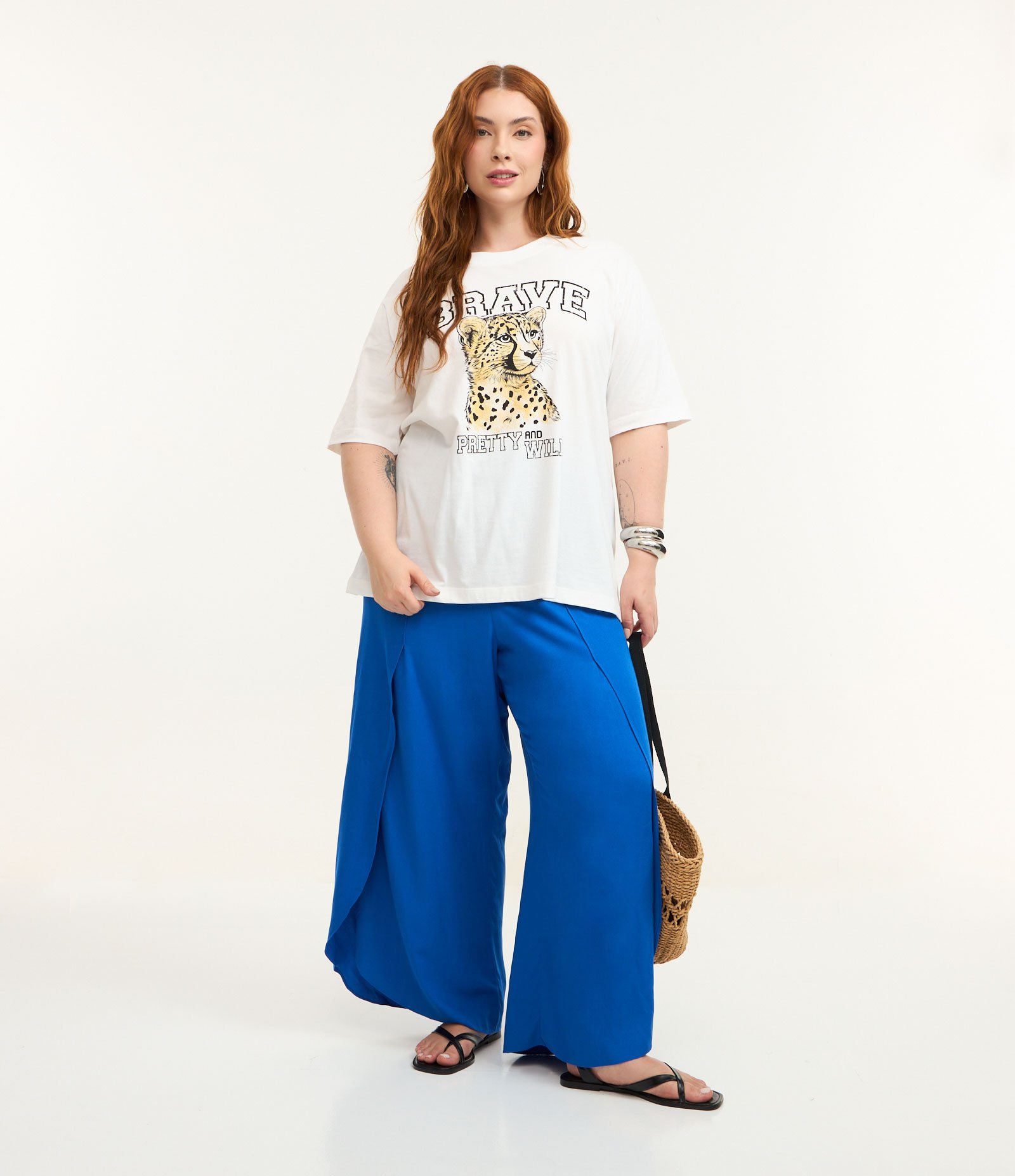 Camiseta Alongada com Estampa de Onça Curve & Plus Size Branco 3