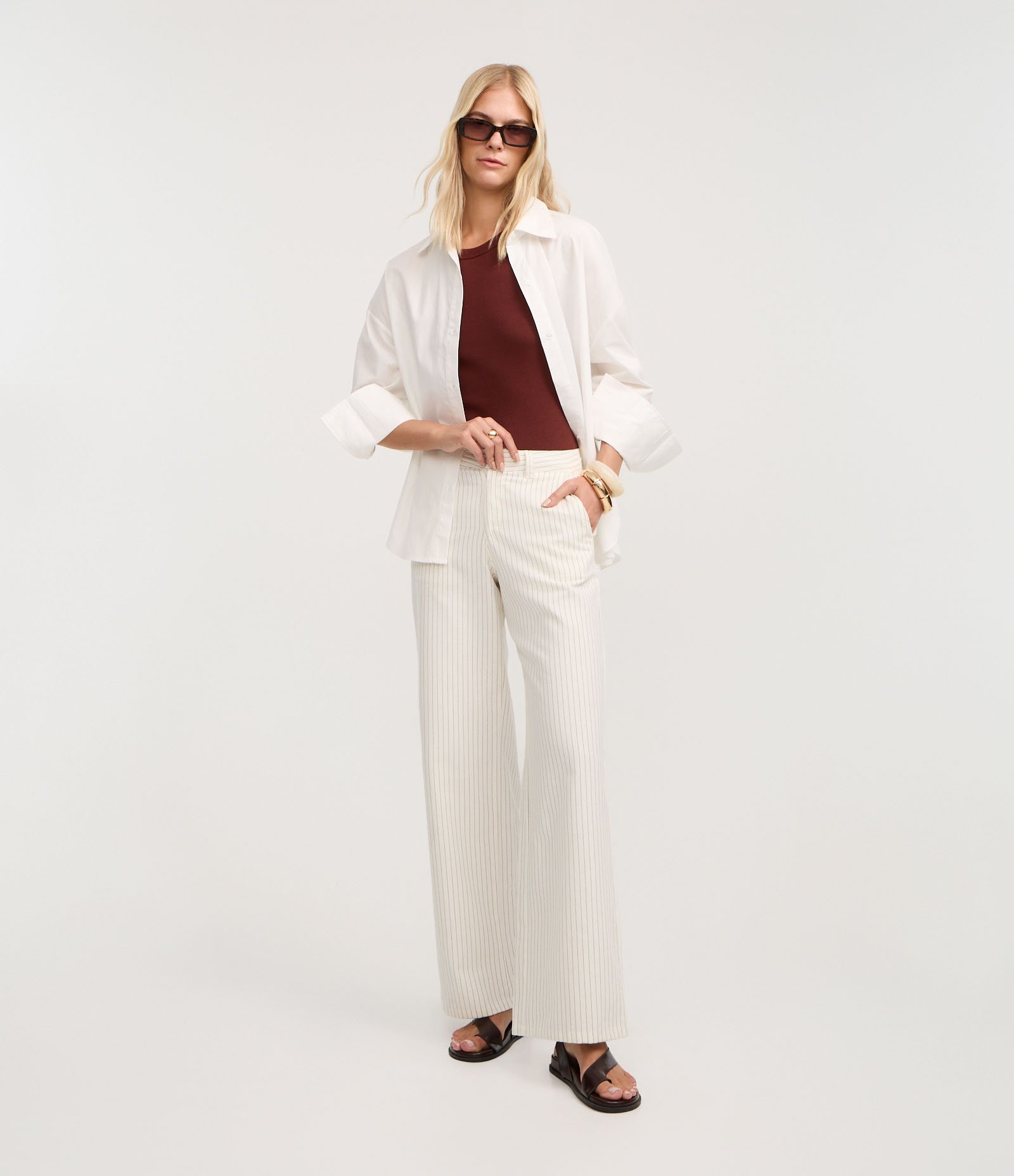 Calça Wide Leg Listrada em Sarja com Bolsos Off White 1