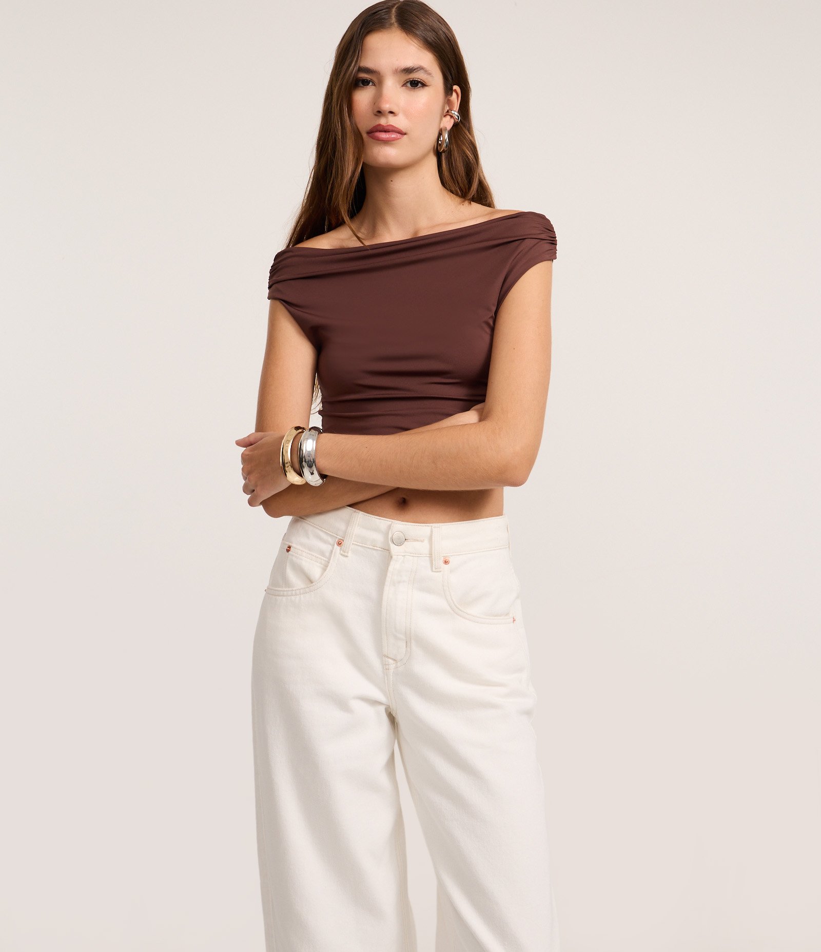 Calça Baggy Cintura Média em Sarja com Lateral Deslocada Off White 2