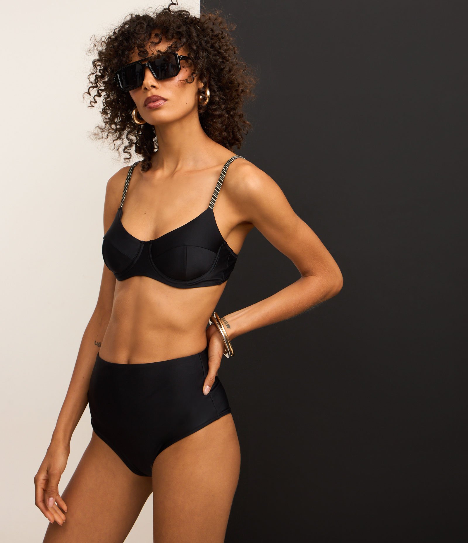 Biquíni Top Meia Taça em Microfibra com Alça Elástica Preto 2