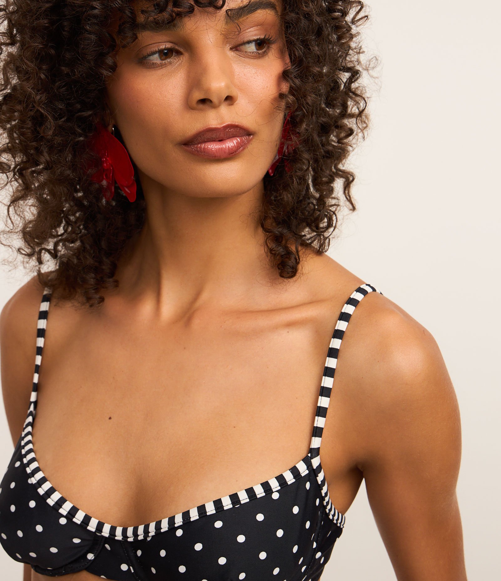 Biquíni Top Meia Taça em Microfibra Poá Preto 3