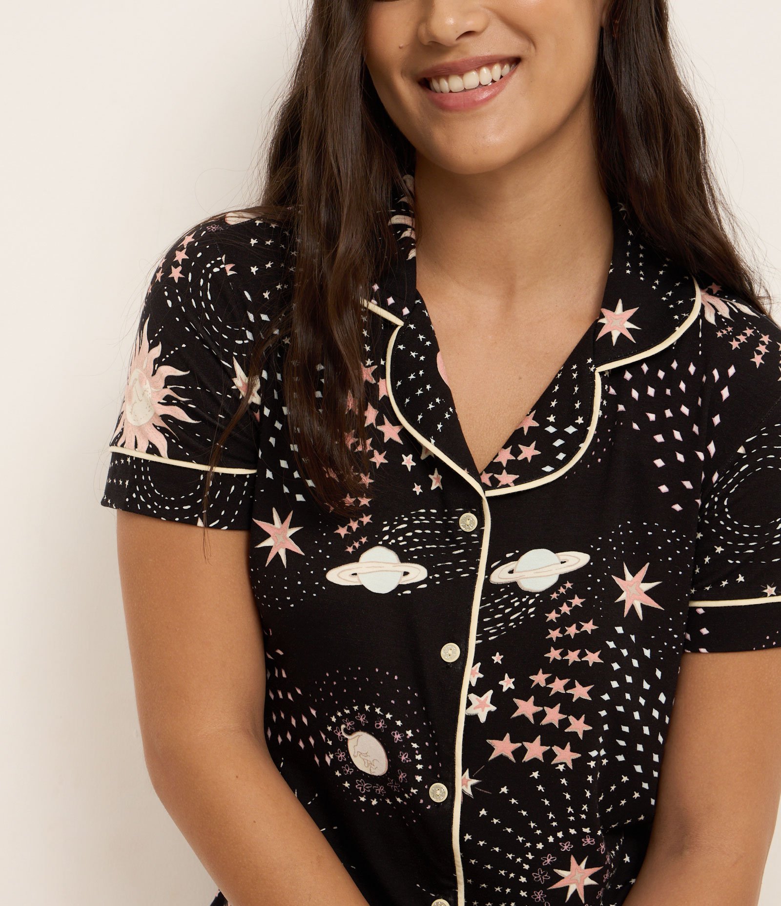 Camisola Americana em Viscose com Estampa Espaço Preto 3