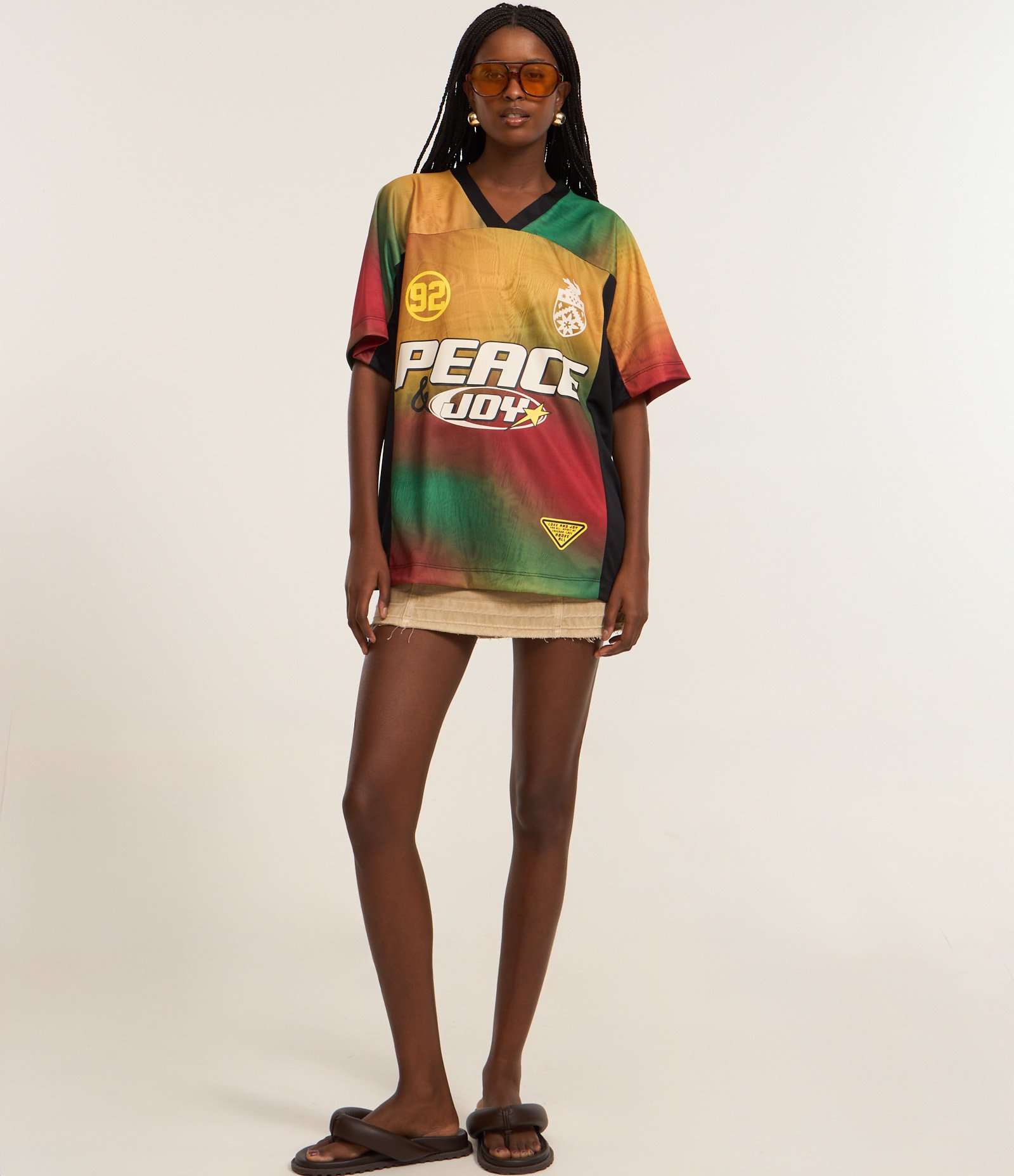 Camiseta Over com Estampa Peace Joy Multicores 1