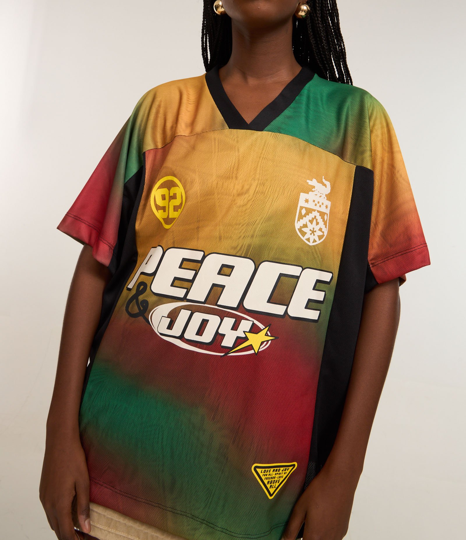 Camiseta Over com Estampa Peace Joy Multicores 2
