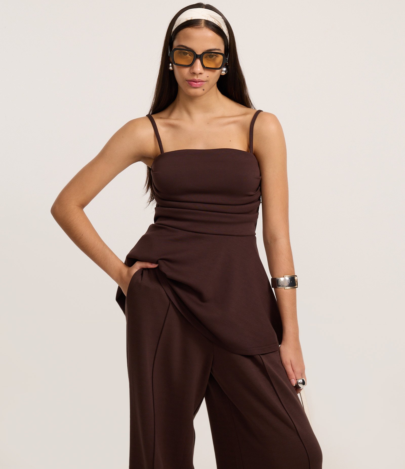 Calça em Microfibra com Cós Elástico Marrom 2