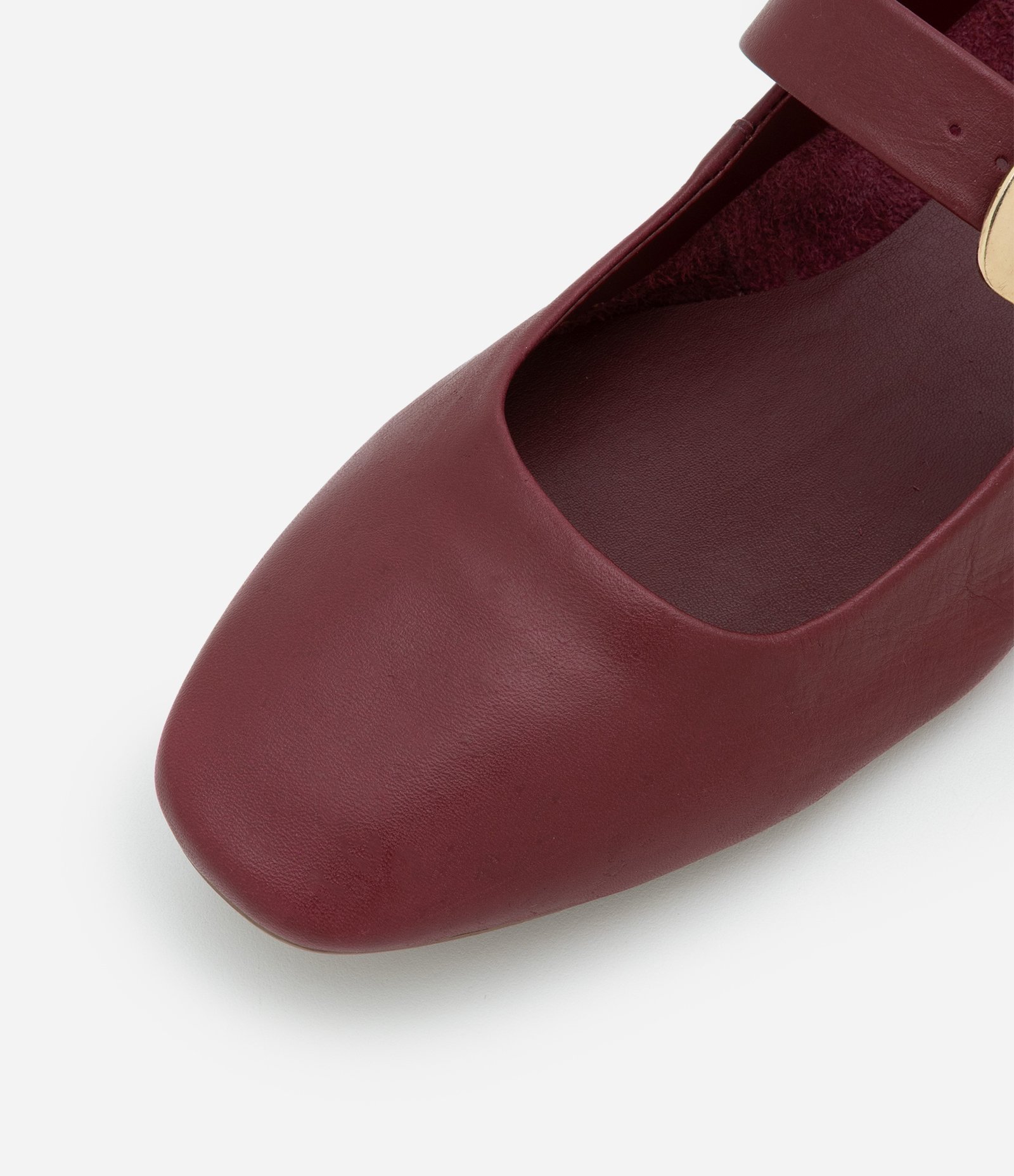 Sapatilha Couro com Fivela Quadrada 4