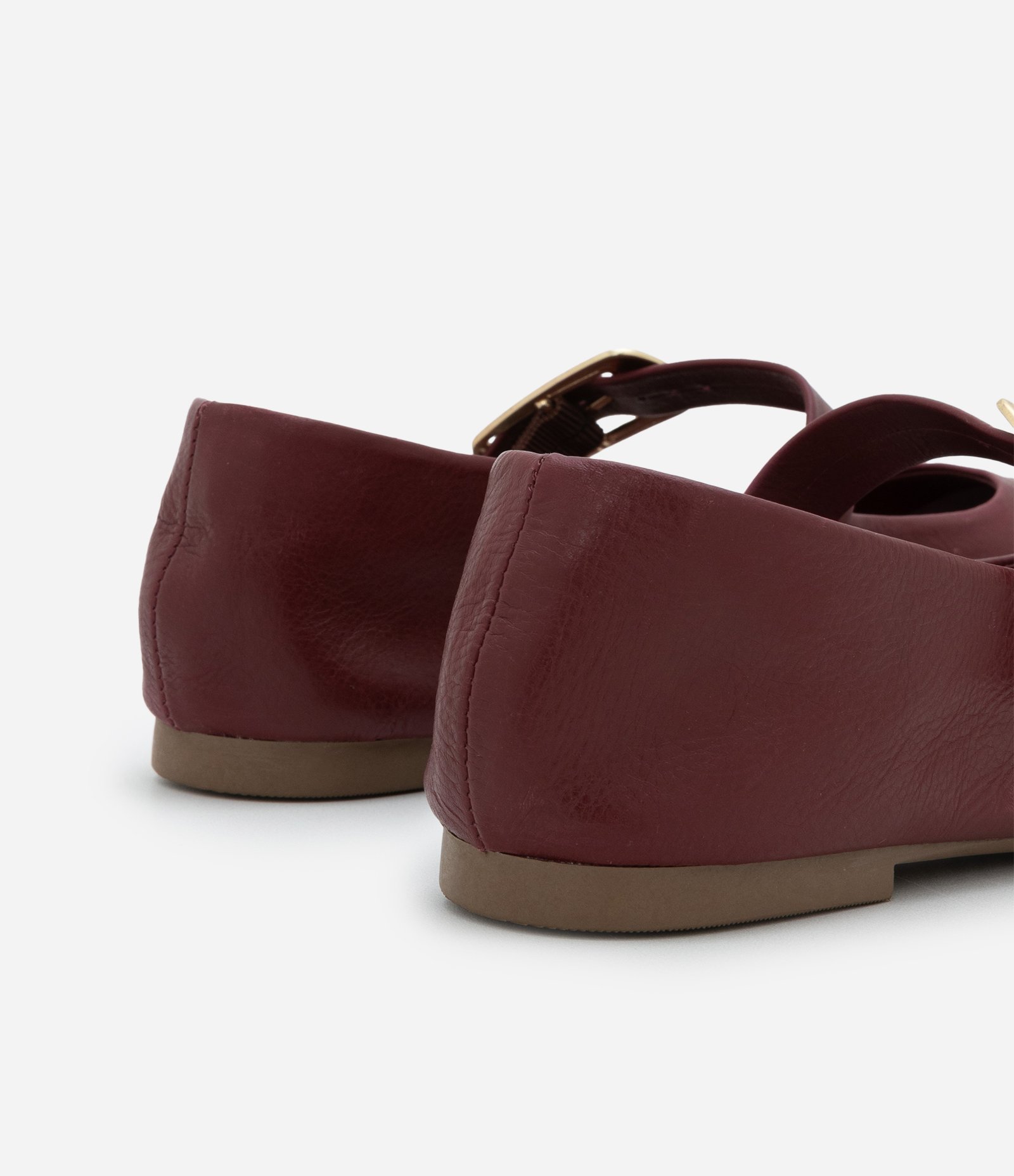 Sapatilha Couro com Fivela Quadrada 6