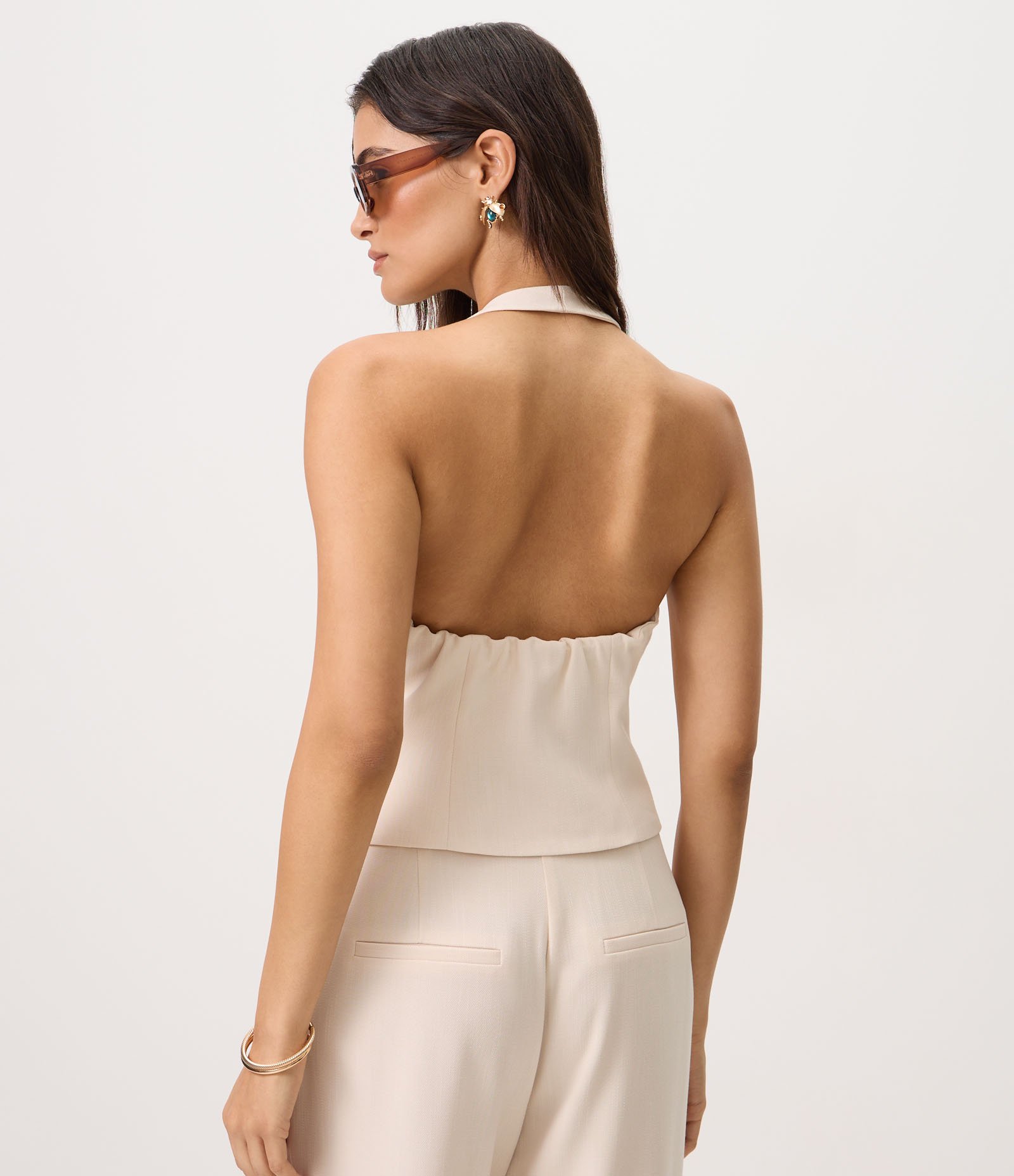 Blusa Frente Única em Alfaiataria com Ganchinhos Frontais Bege 4