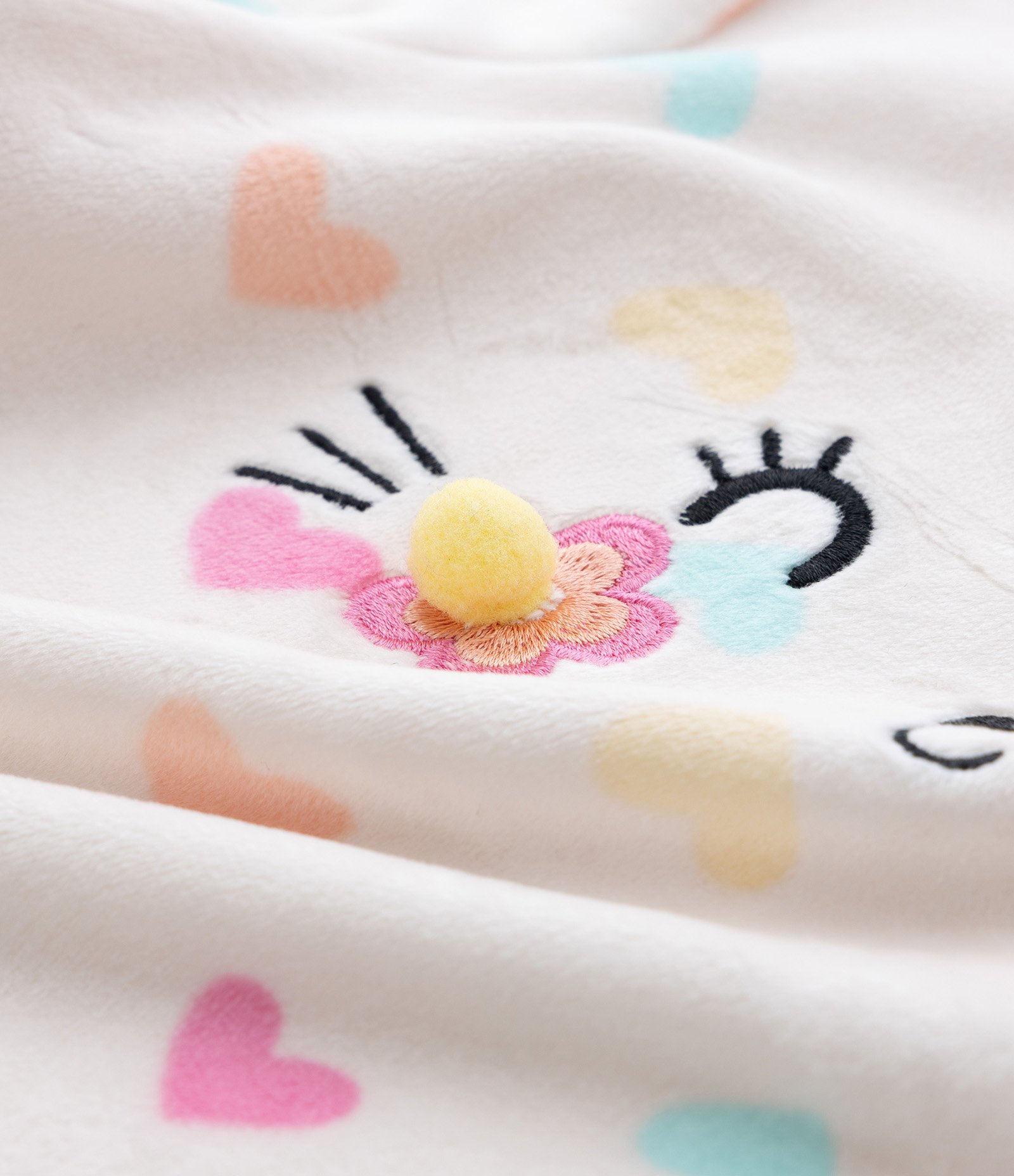 Pijama Infantil com Corações e Pompons – Tam 1 a 4 Anos Off White 6