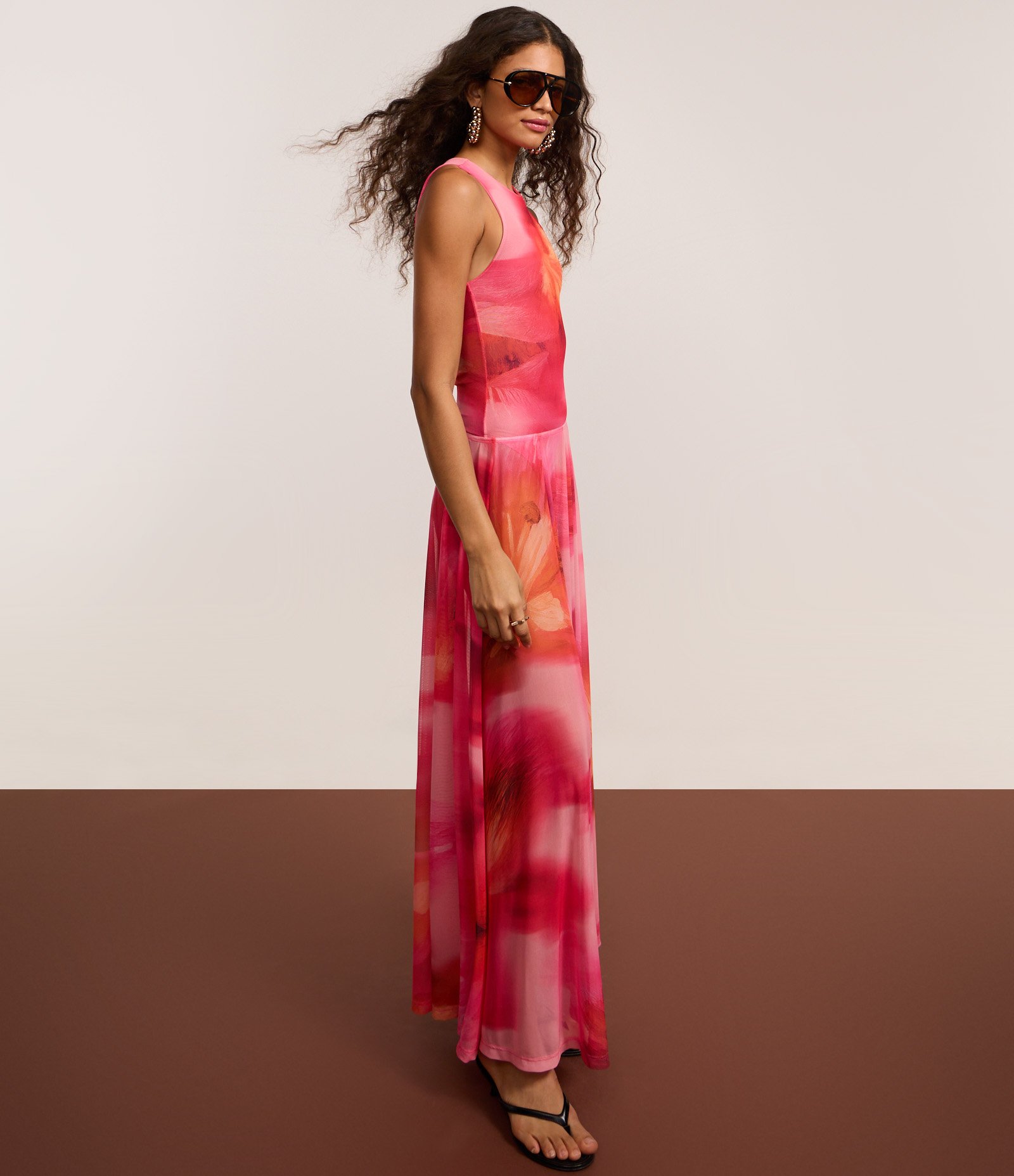 Saia New Midi em Tule sem Forro com Estampa Abstrata Rosa 5