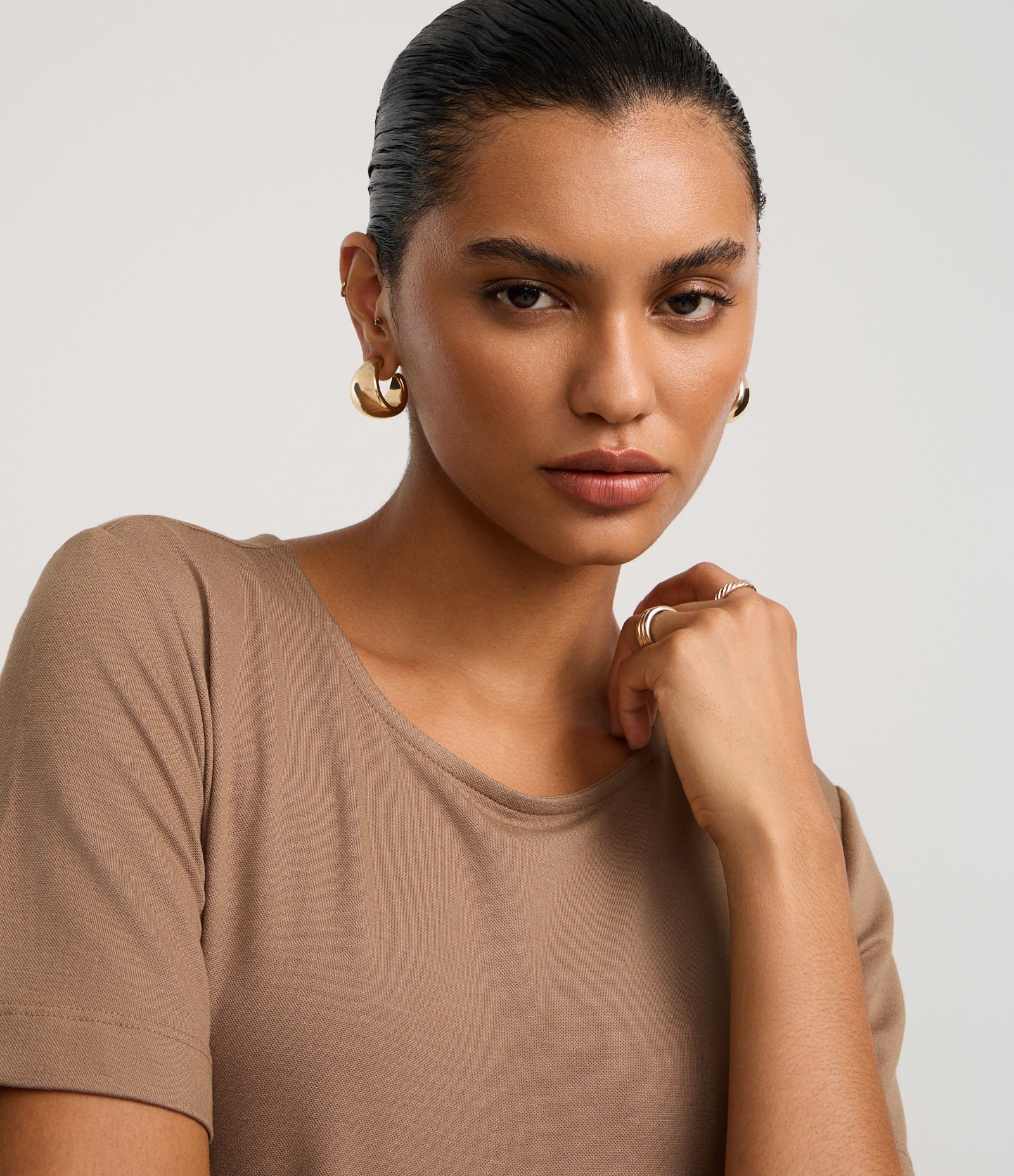 Macacão em Piquet com Cinto de Tecido Afivelado Marrom 3