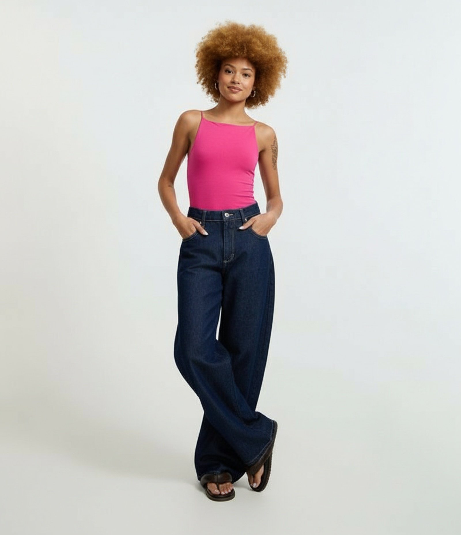 Blusa sem Manga com Decote Halter e Alça Elástico Rosa 5